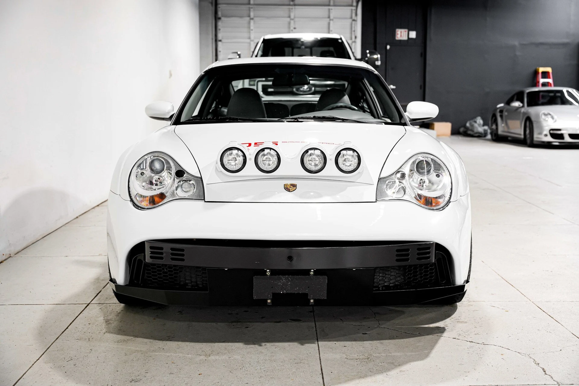 mph004_4196748309_02c513edca205168ea0d0b92132f613bx_d695ebb601