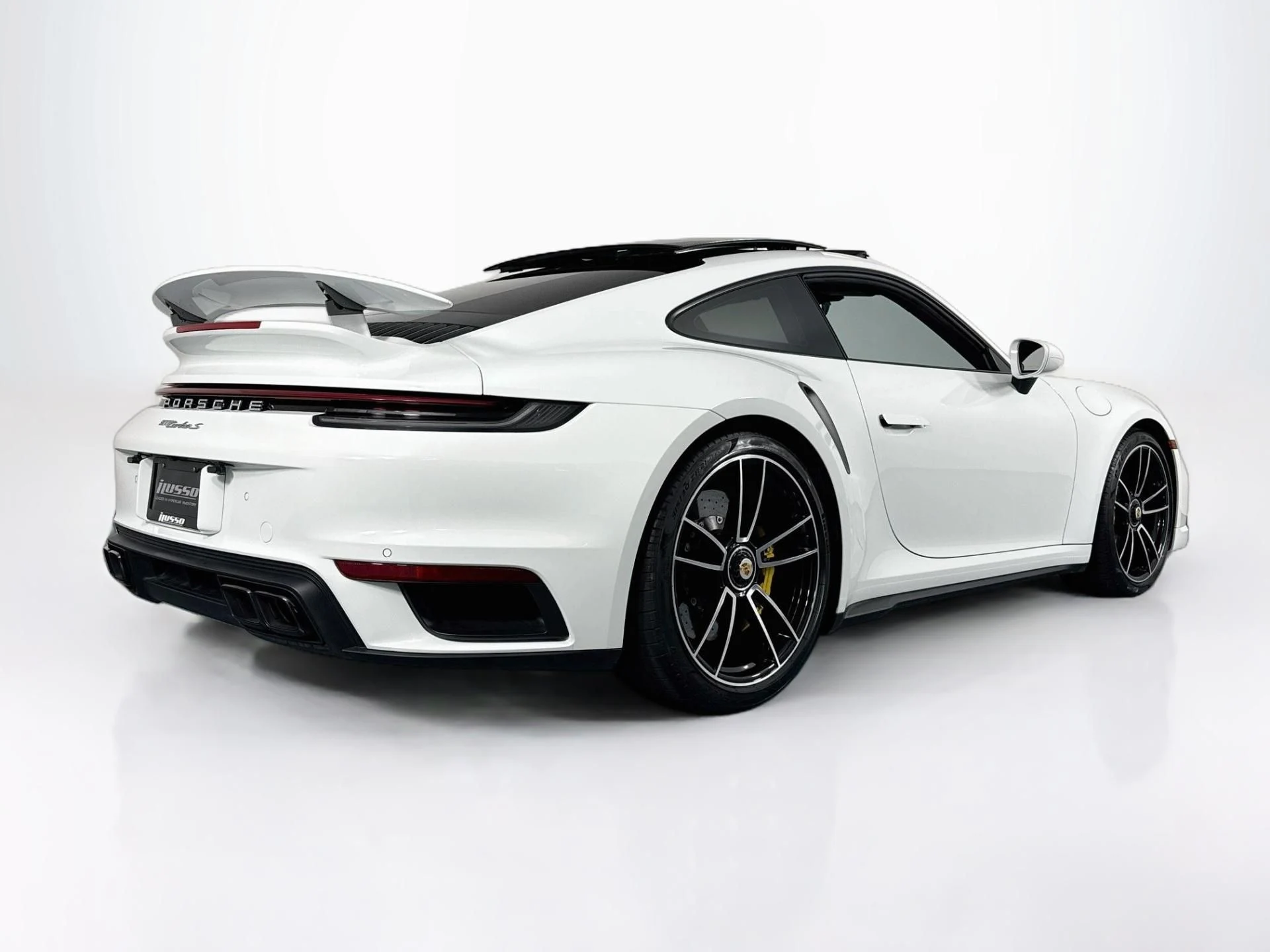 mph004_4196952532_Used_2024_Porsche_911_Turbo_S_1788891704_254d4faa0a