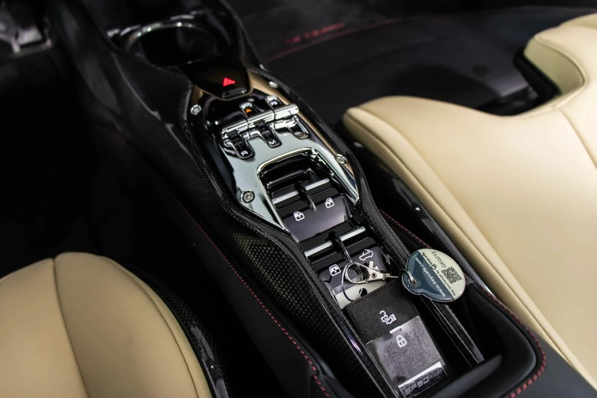 mph004_4200097083_98cc608e219e0d7f314906b2e51d71dcx_6a5f1fb465