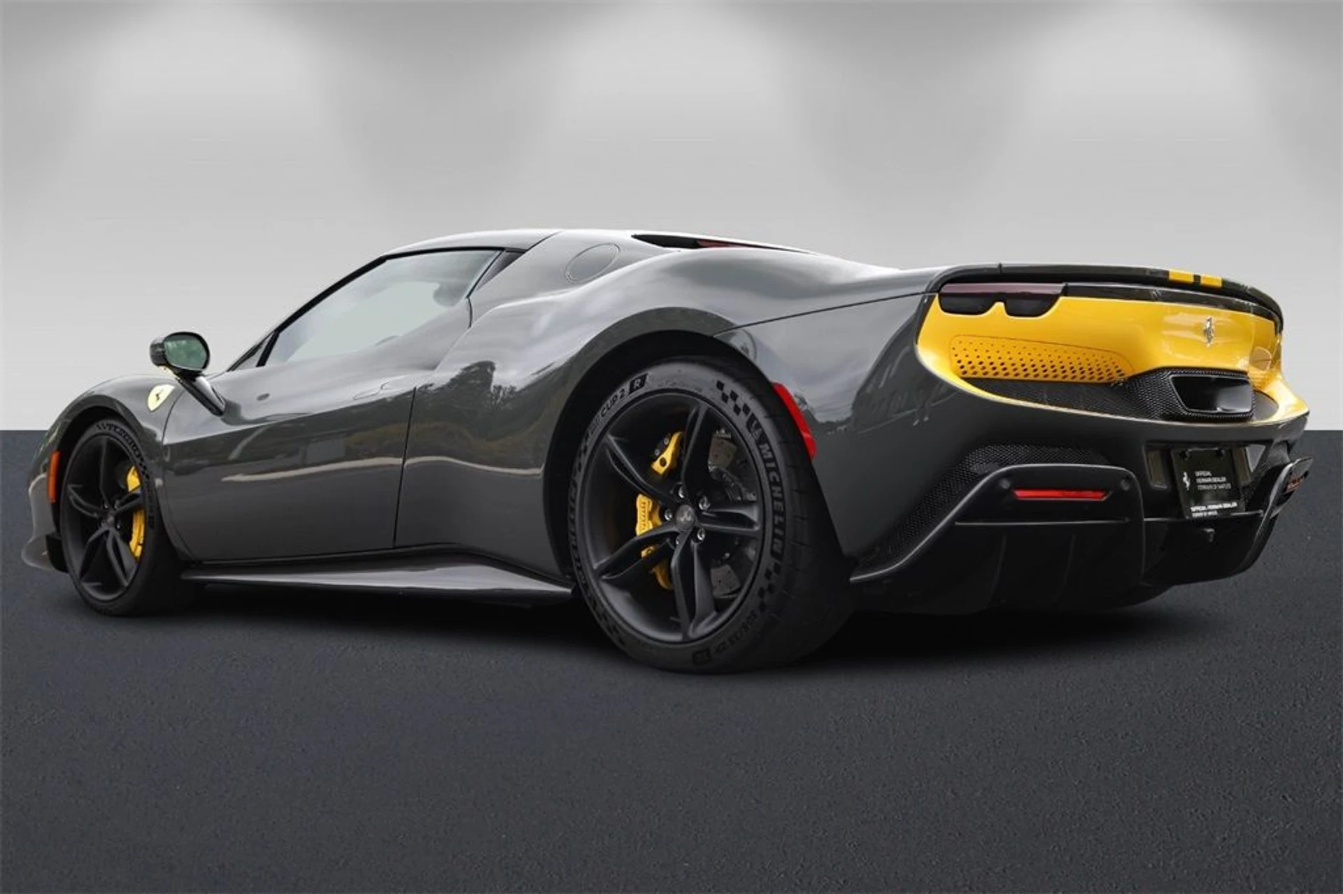 mph004_42044360_bd94bc6c6b238b8efe089d13d35cf5e3_d695af0361