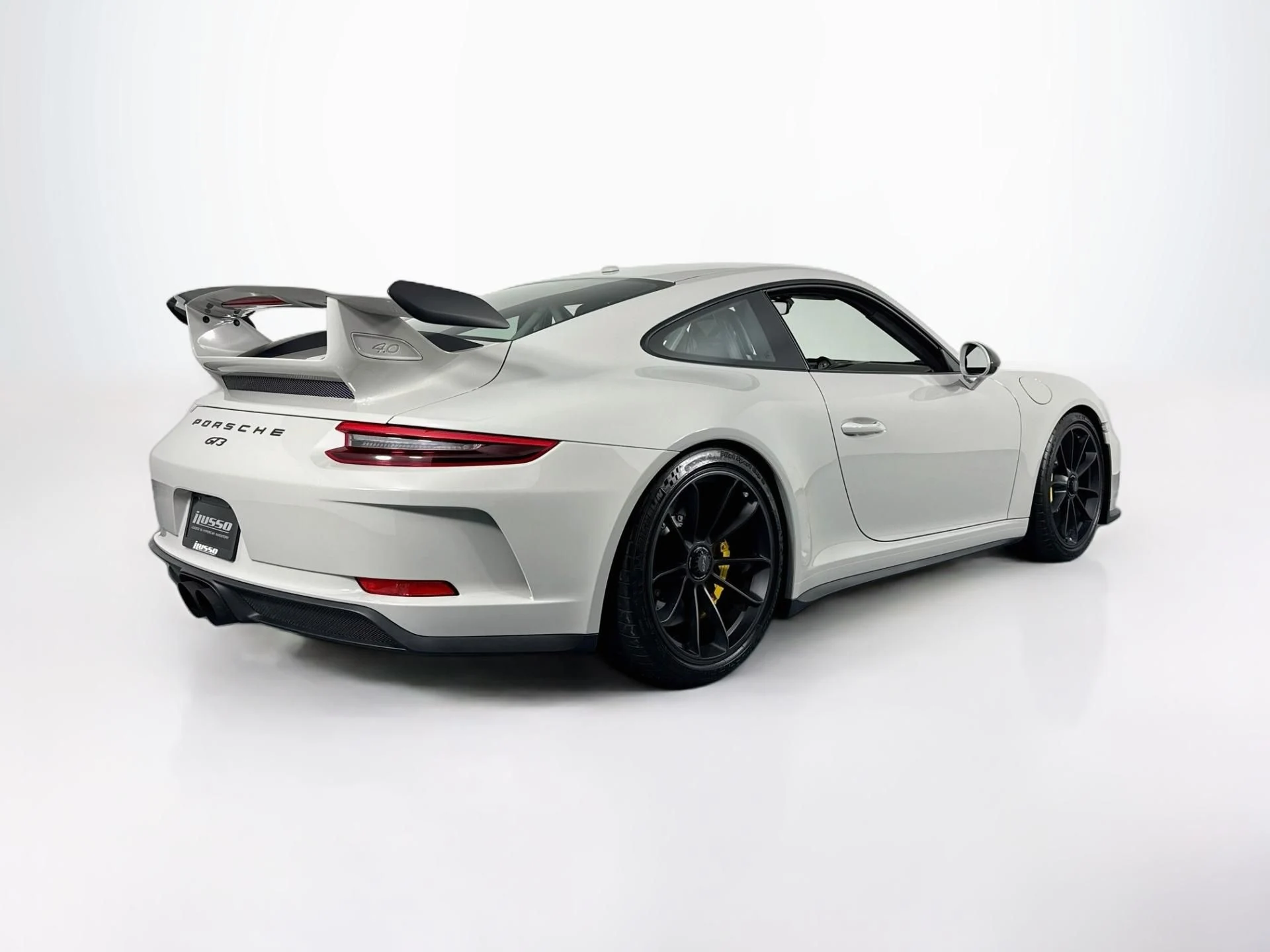 mph004_4212771383_Used_2018_Porsche_911_GT_3_1787596660_d56a753598