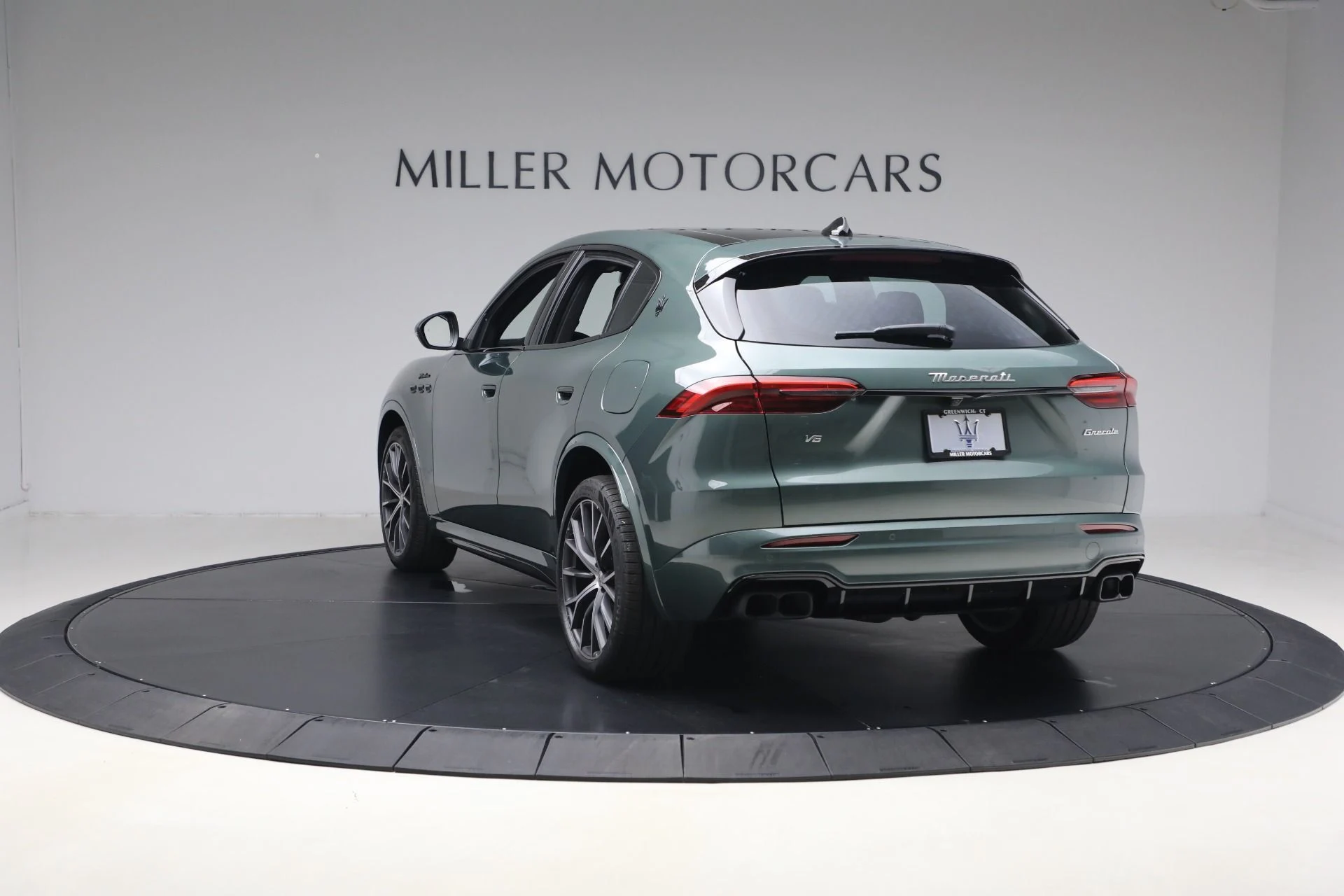 mph004_4213091632_New_2026_Maserati_Grecale_Modena_1773935518_af7b4f3f53