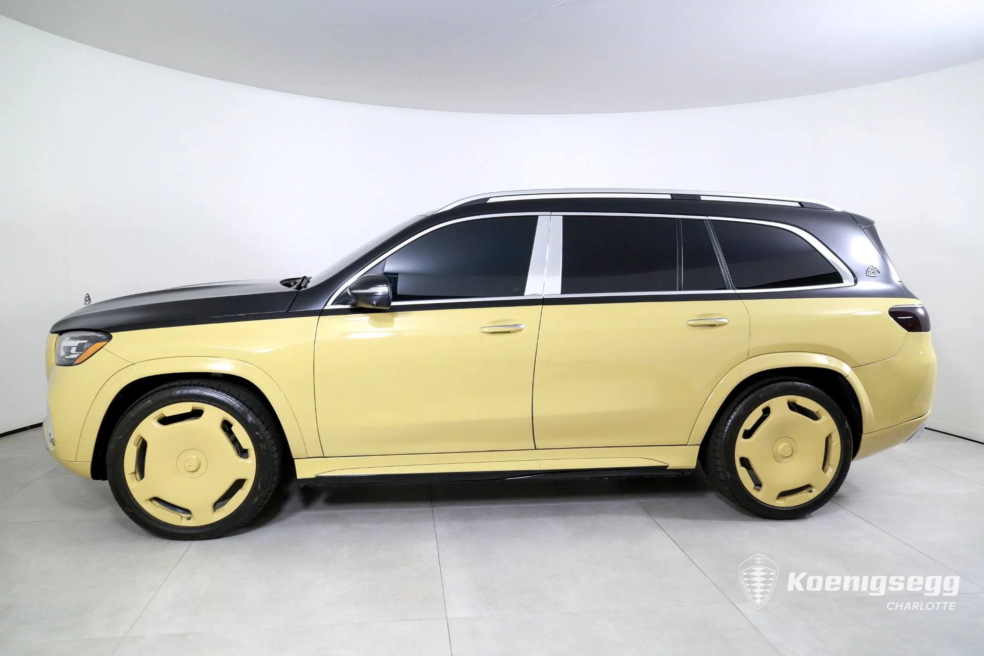 mph004_4215088130_Used_2024_Mercedes_Benz_GLS_Mercedes_Maybach_GLS_600_4_MATIC_1760990611_67746d6fb1