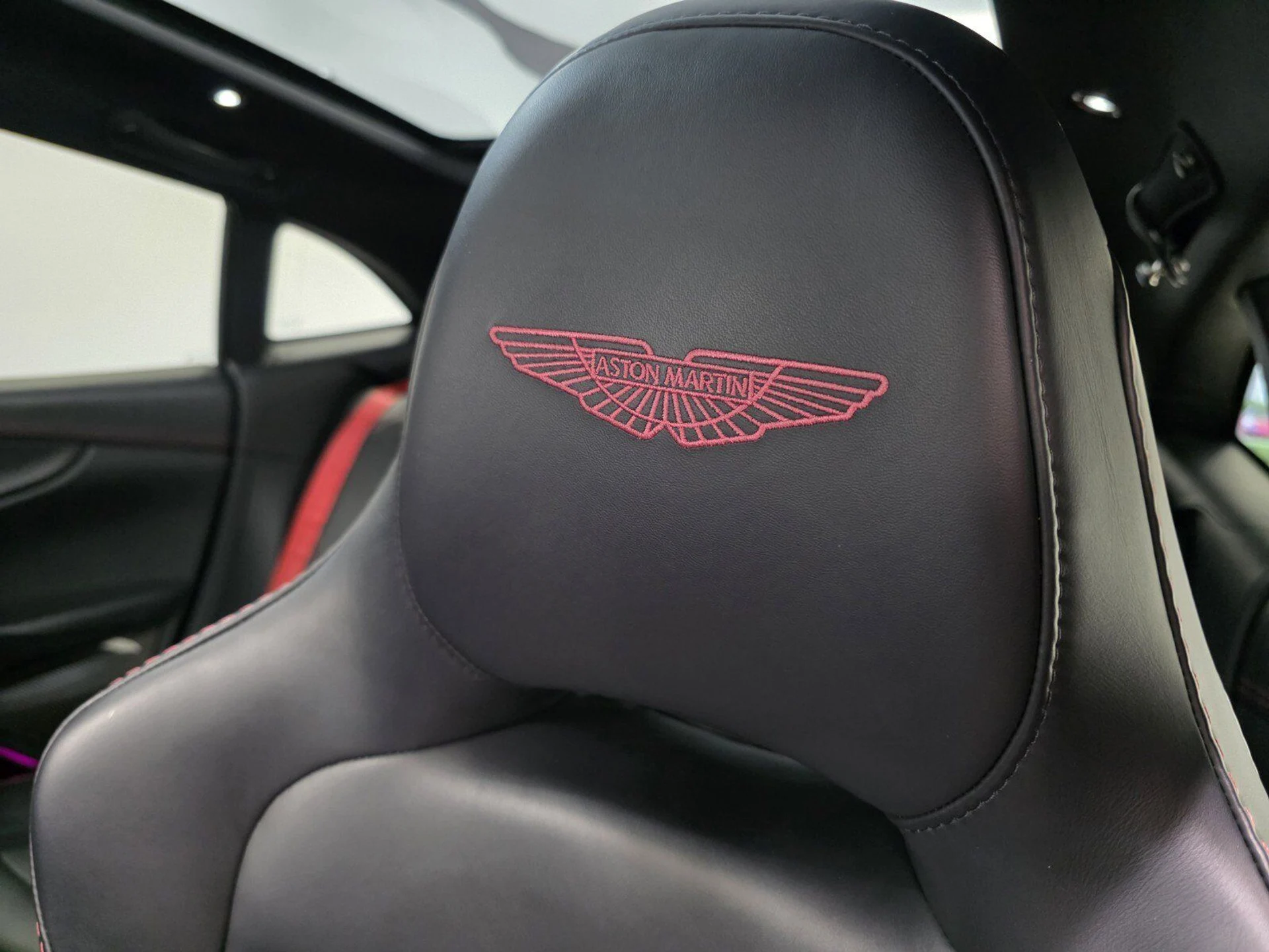 mph004_4218567976_1cd106eef522cfa7aec4236e9830af31_a04cfaa68a