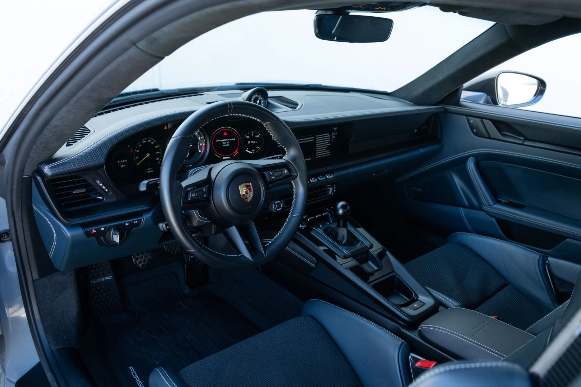 mph004_4219399567_Used_2024_Porsche_911_GT_3_Touring_1771783226_9f031c3f2b