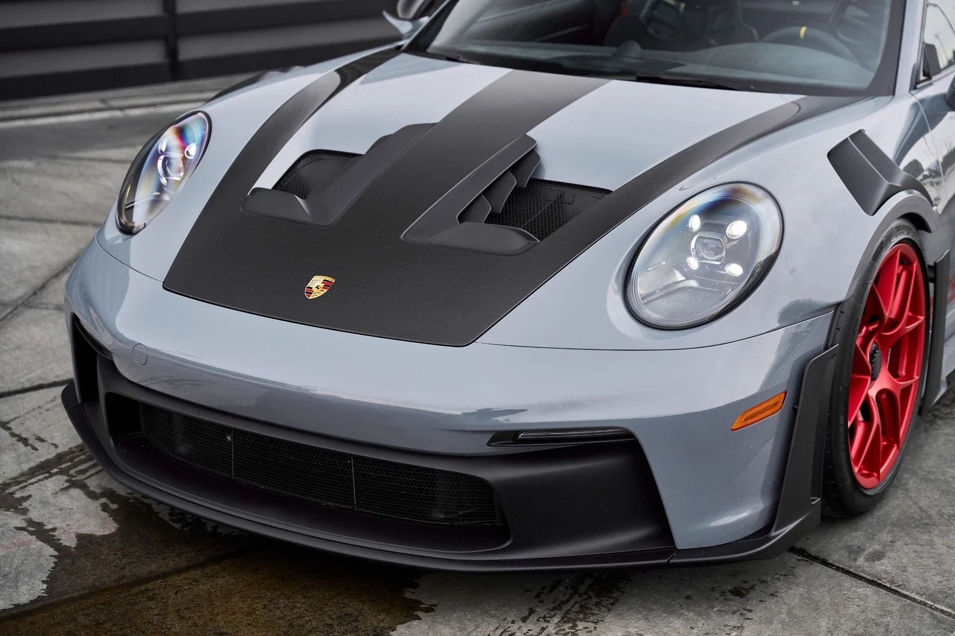 mph004_4221507899_Used_2024_Porsche_911_GT_3_RS_1767150460_4454a3a45d