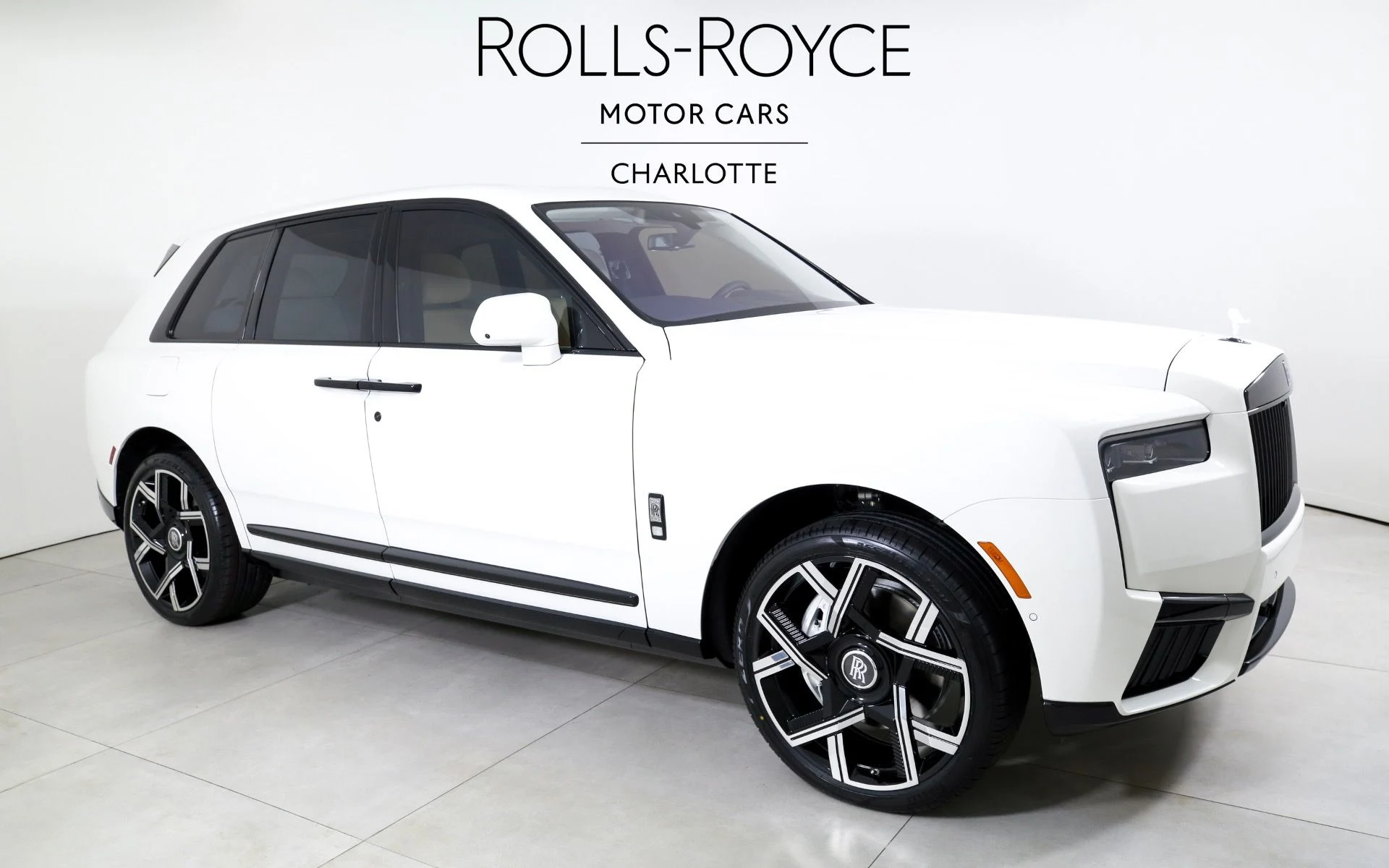 mph004_4229968318_Used_2025_Rolls_Royce_Cullinan_1755801103_9f37df5734