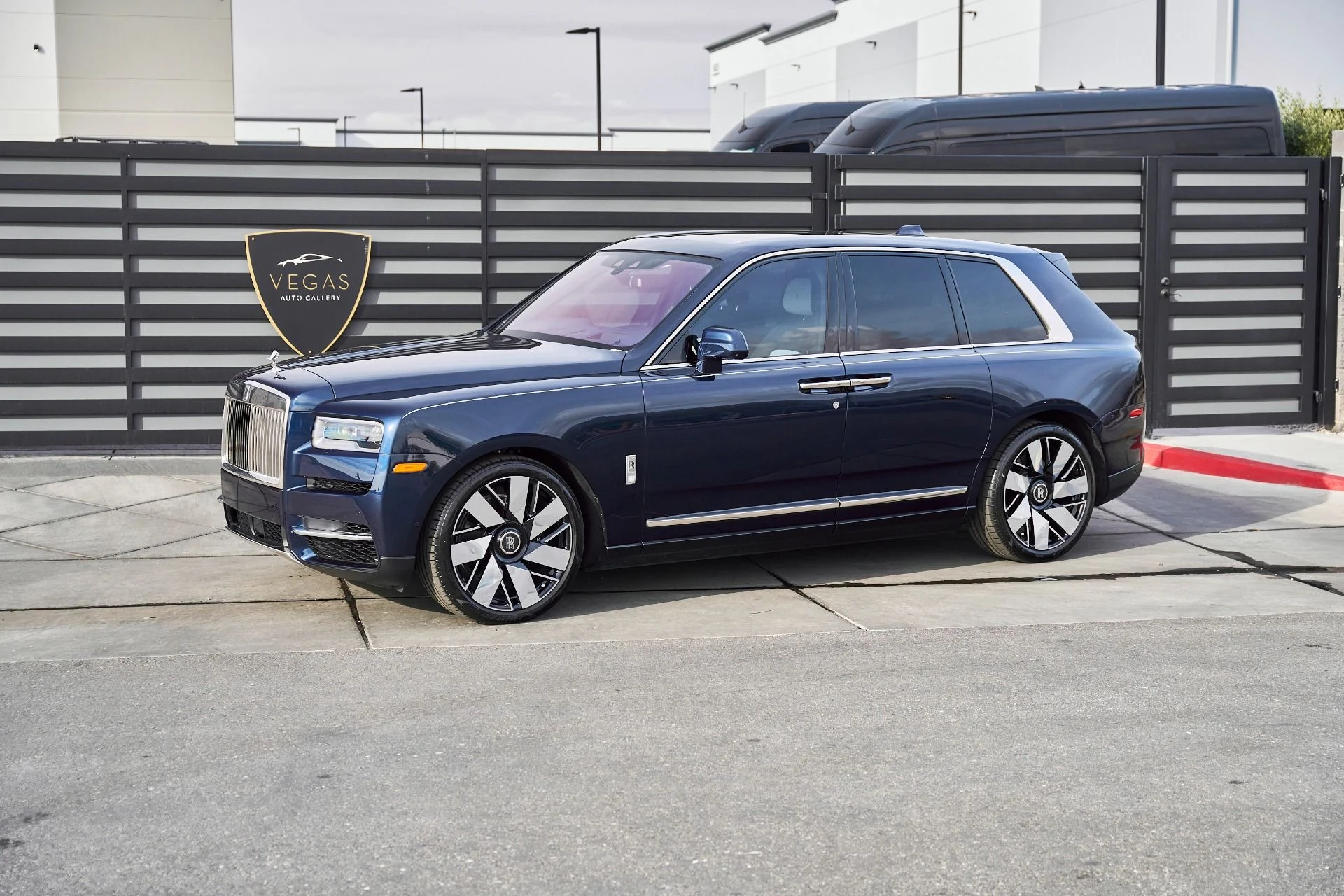 mph004_4230222272_Used_2022_Rolls_Royce_Cullinan_1767746332_4578f2db97