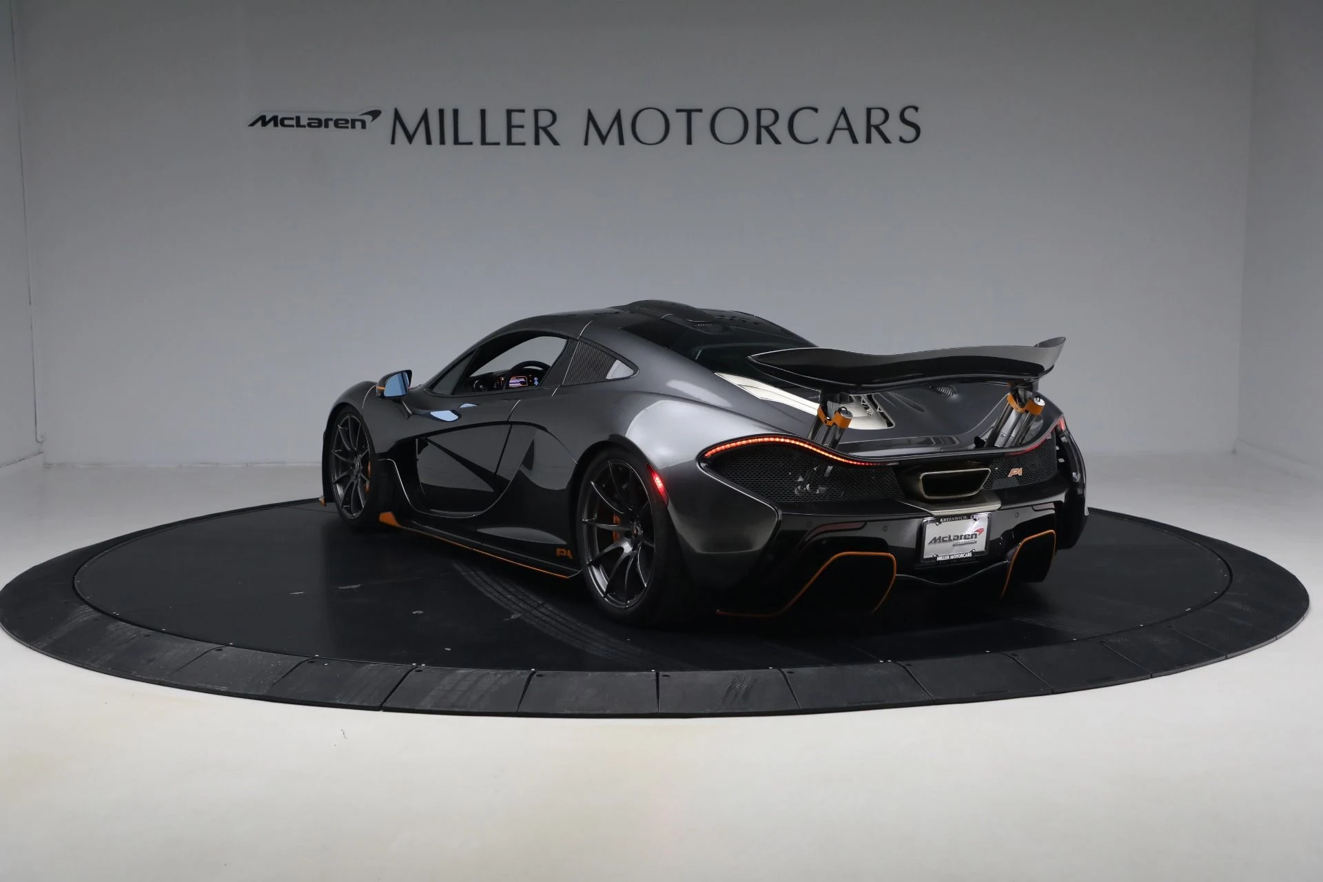 mph004_4236172576_Used_2014_Mc_Laren_P1_9b4b40d444