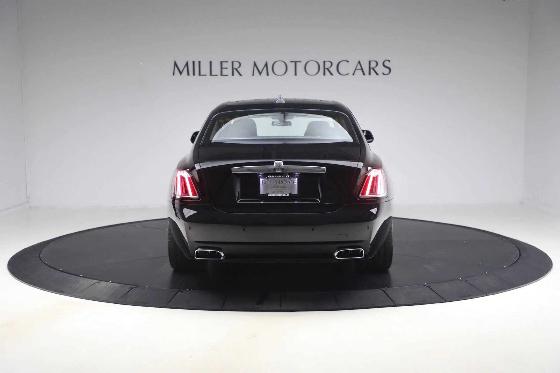 mph004_4236467591_New_2026_Rolls_Royce_Ghost_2517c6b567