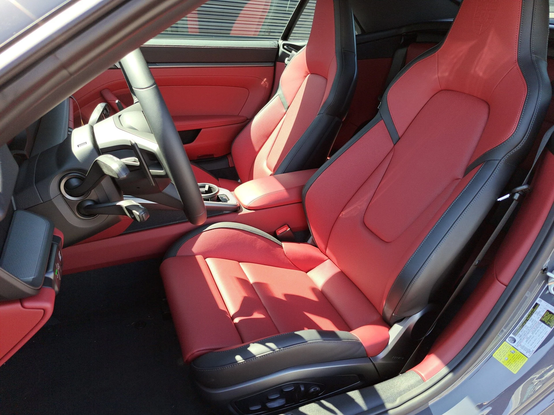 mph004_4245102608_39271d647695d4b0aba7615d42f3c031x_4637f85c17