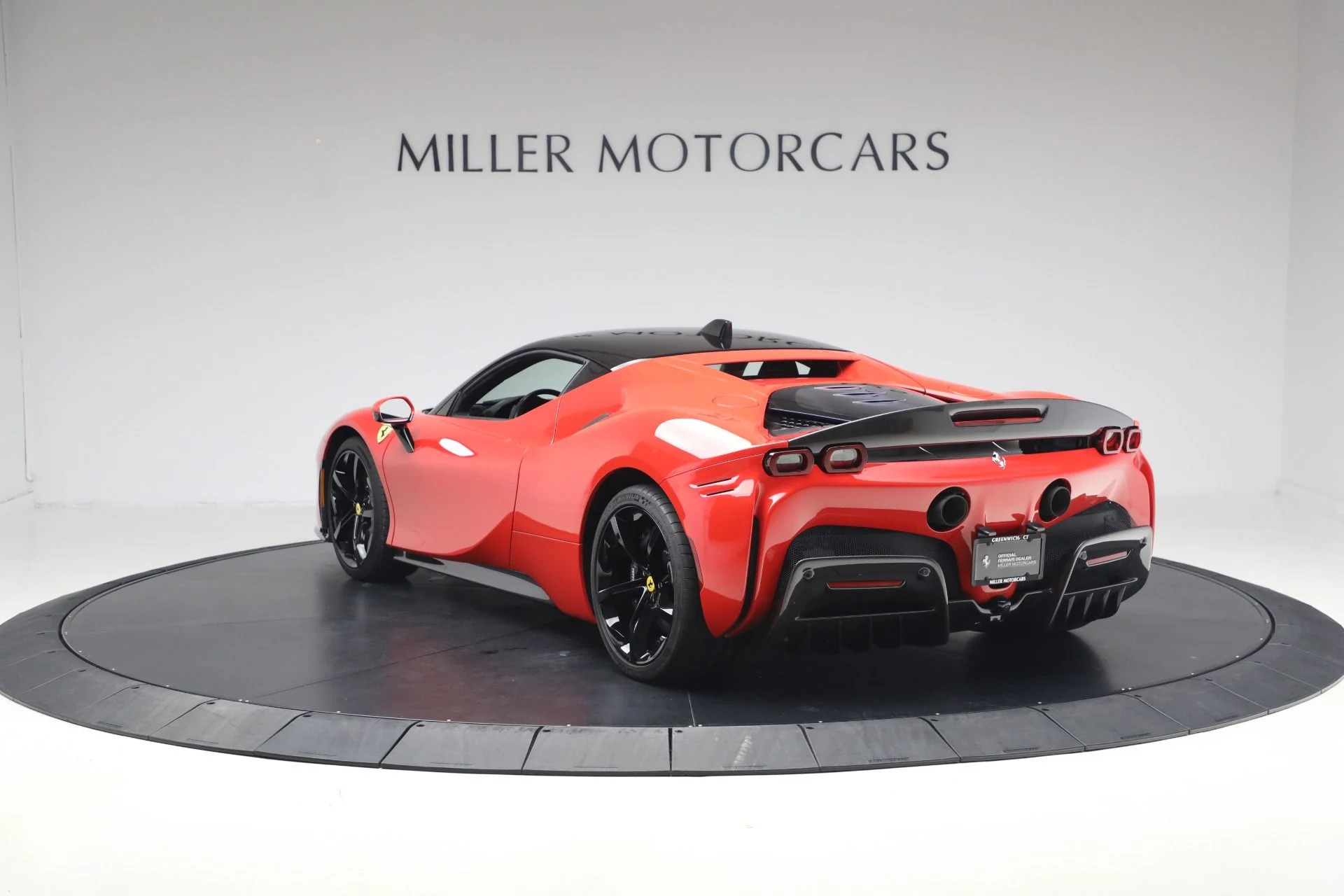 mph004_4248892992_Used_2023_Ferrari_SF_90_Stradale_1765397558_71294a0fbf