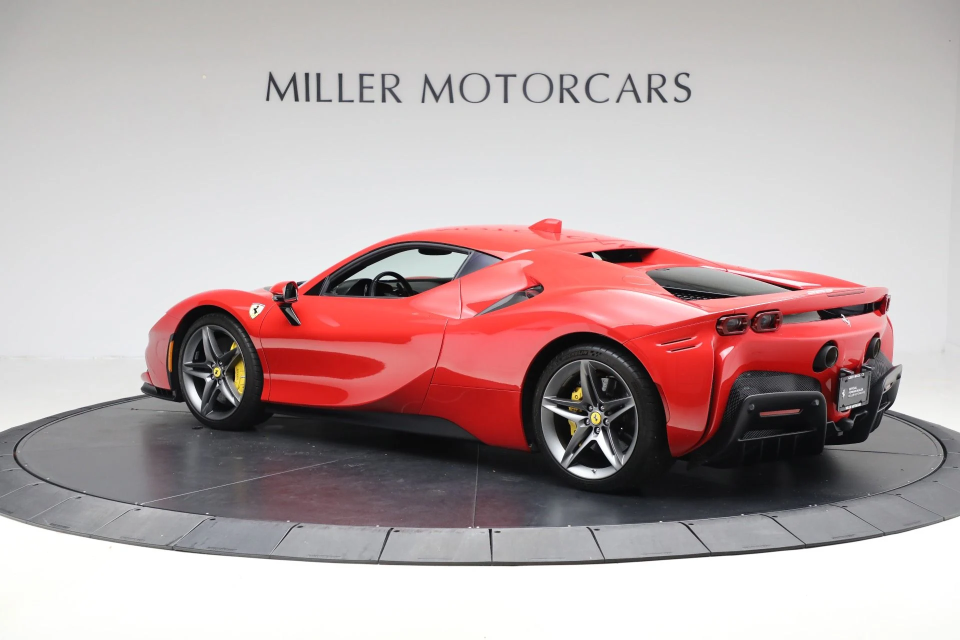 mph004_4249005032_Used_2022_Ferrari_SF_90_Stradale_1761420525_d5eb042a77