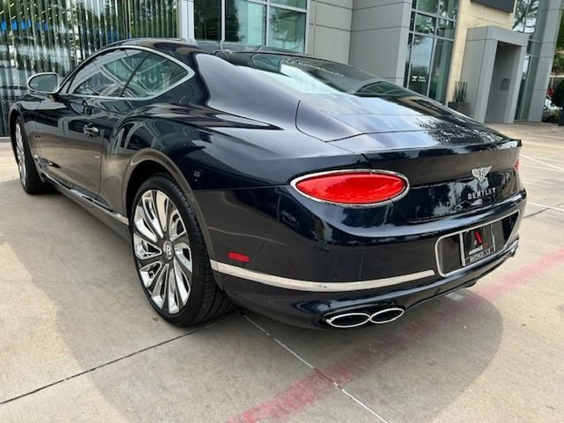 mph004_4254391927_Used_2021_Bentley_Continental_GT_V8_1768263404_654345e265