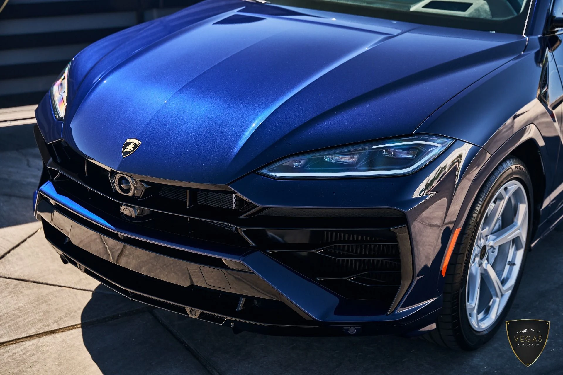 mph004_4256677988_Used_2026_Lamborghini_Urus_SE_1783419598_d5bd416f25