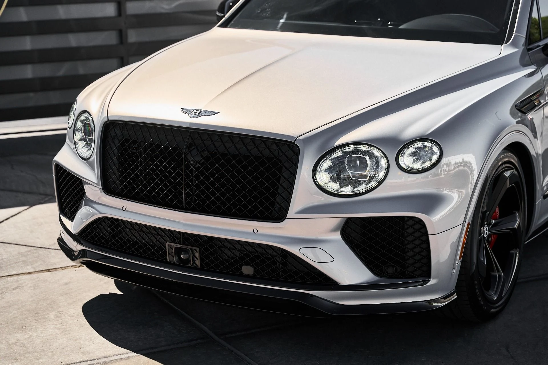 mph004_4262459252_Used_2025_Bentley_Bentayga_S_1782152746_04d4678e54