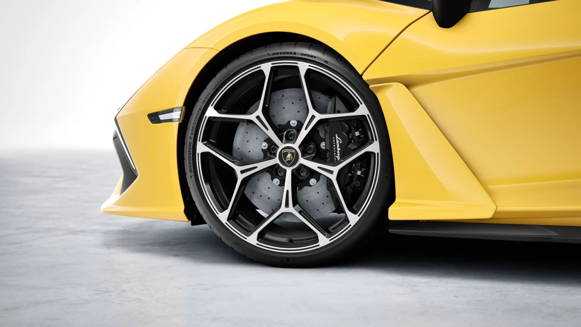 mph004_426401726_New_2026_Lamborghini_Revuelto_1778852444_fc783dfac0
