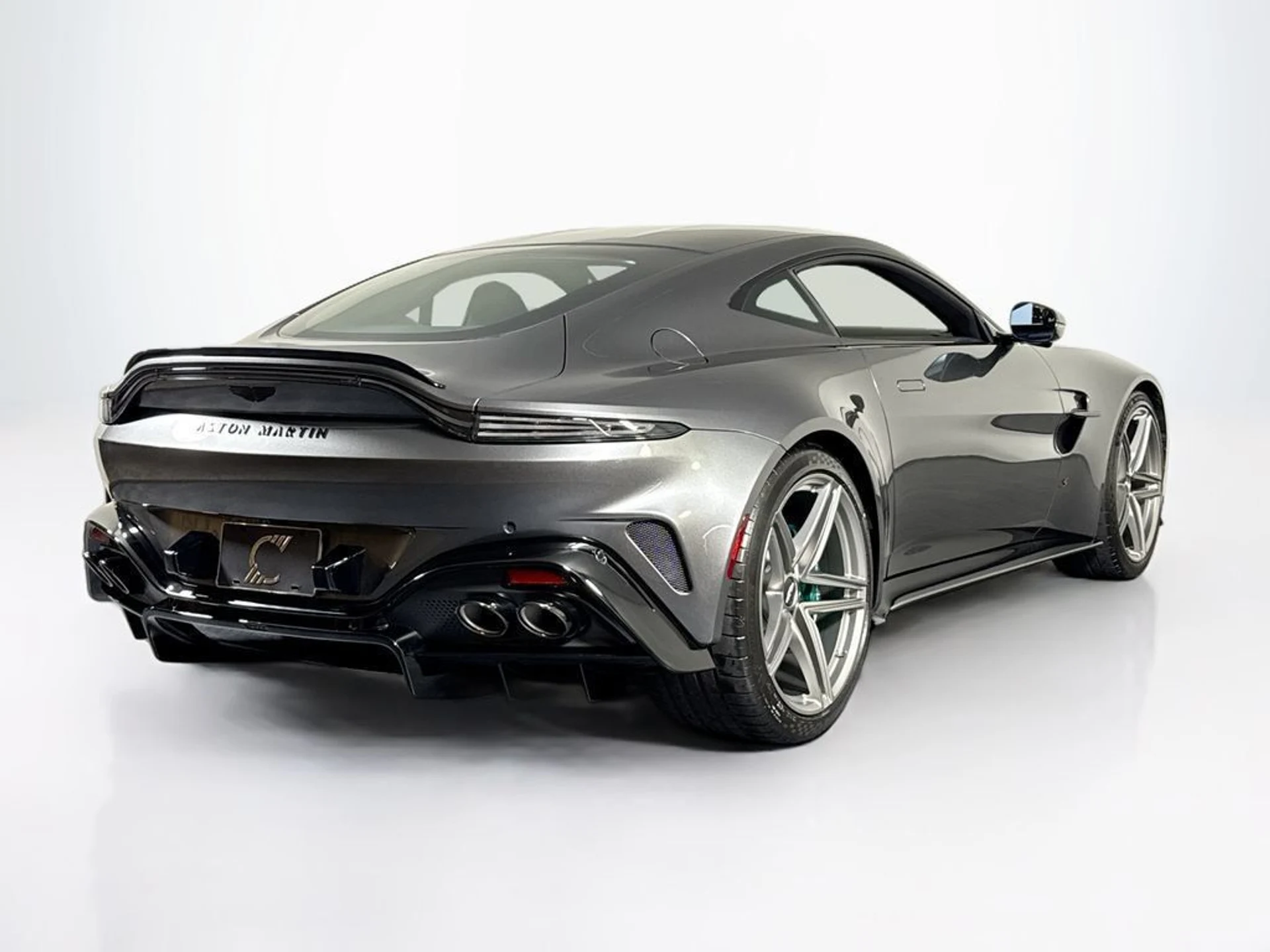mph004_4269896495_new_2026_aston_martin_vantage_scoupe_11350_23038308_5_1024_836a6d445c
