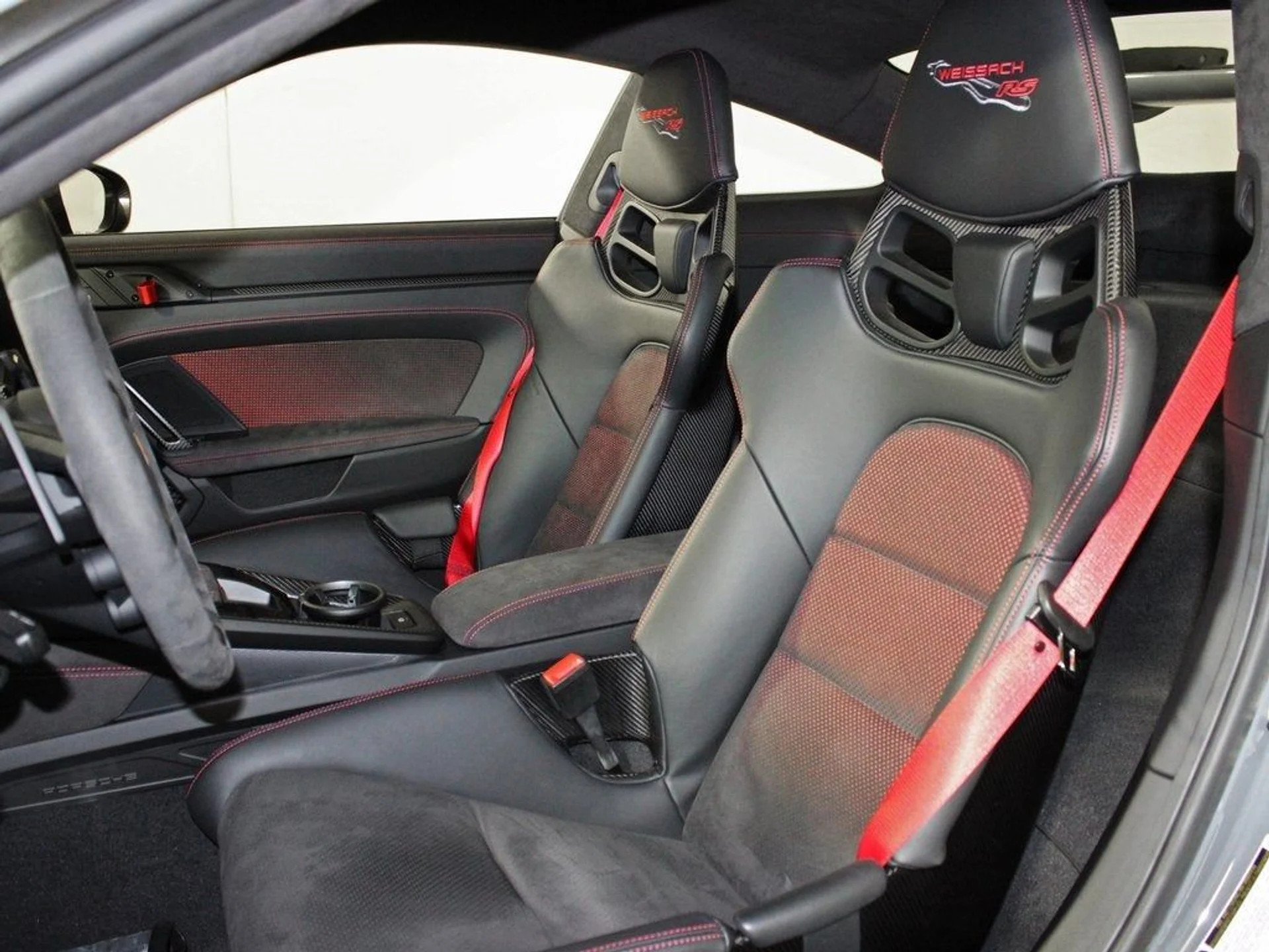 mph004_427379399_5_9b02d33e80