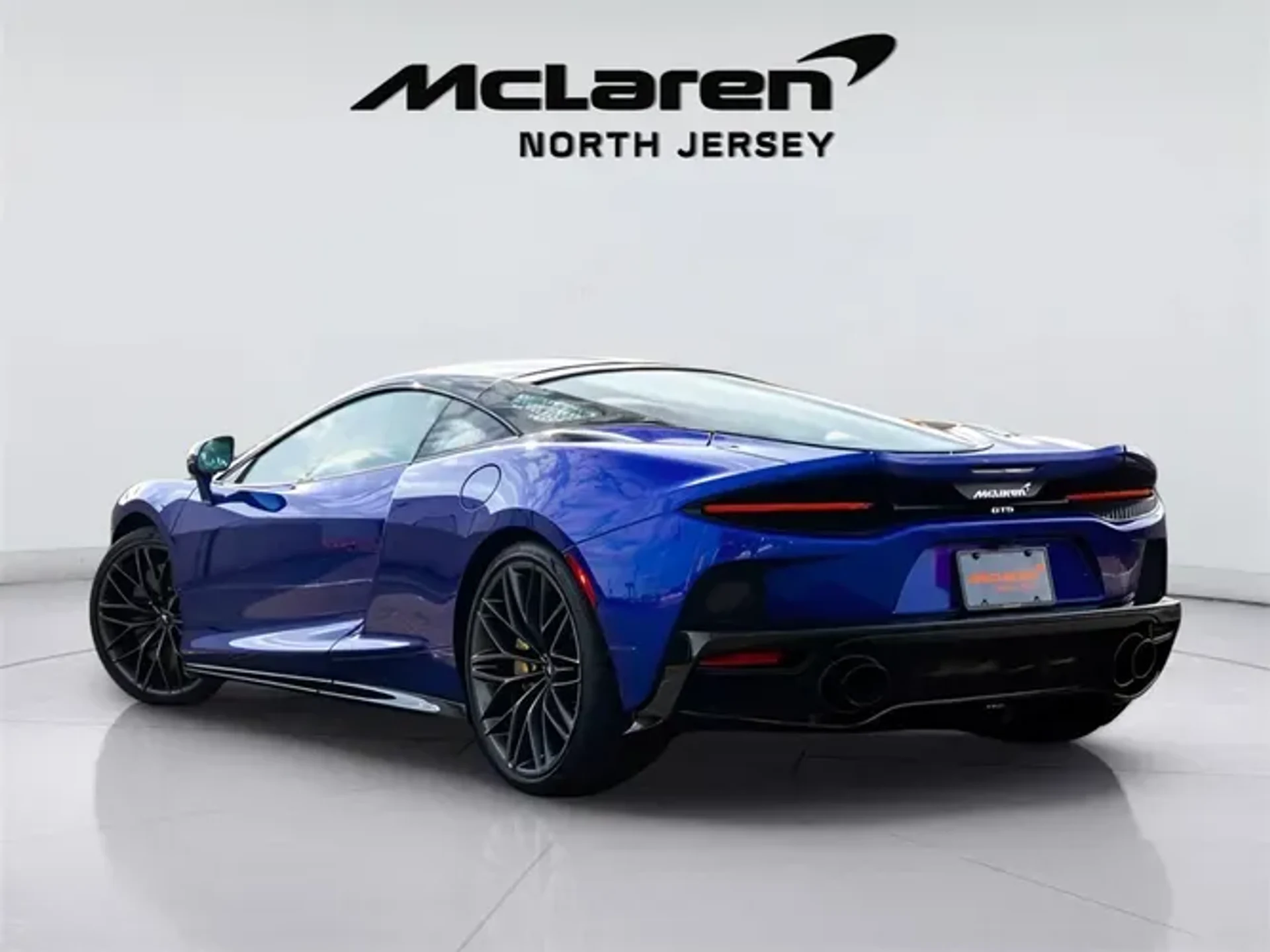 mph004_4279587466_z2z_DPL_23_CL_Lrq11m_med_042e371ed6