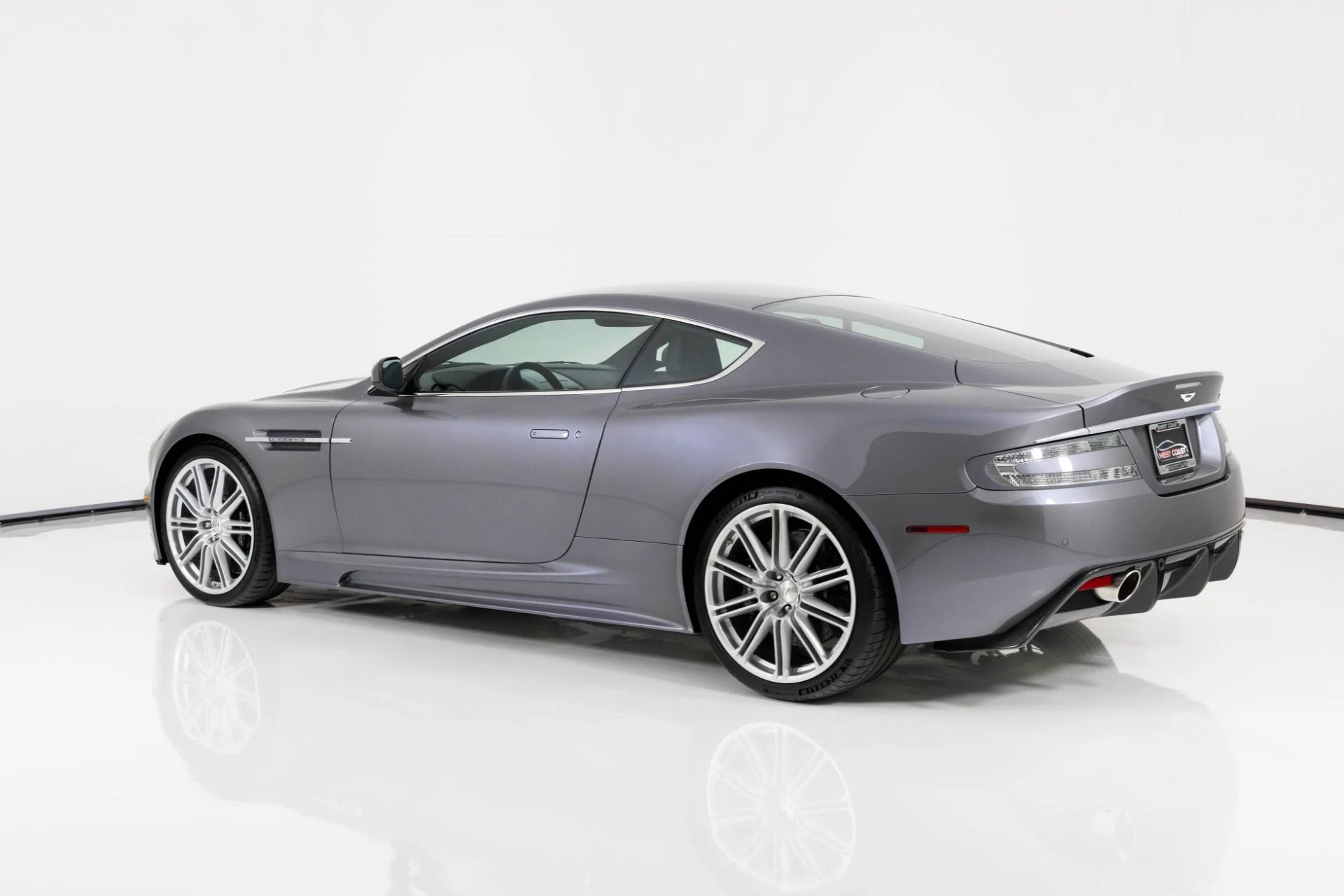 mph004_4285568345_Used_2009_Aston_Martin_DBS_1763602362_cb88b7891c