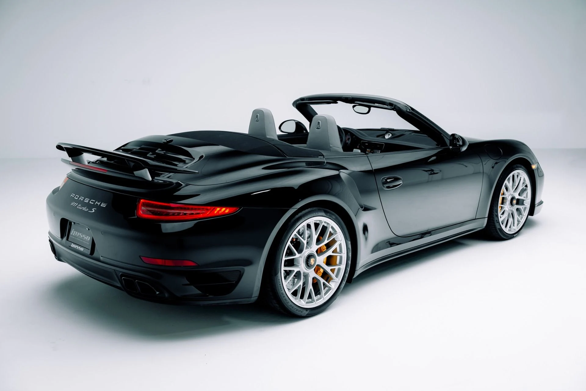 mph004_4289128158_Used_2014_Porsche_911_Turbo_S_1764615222_8e43c7d23b