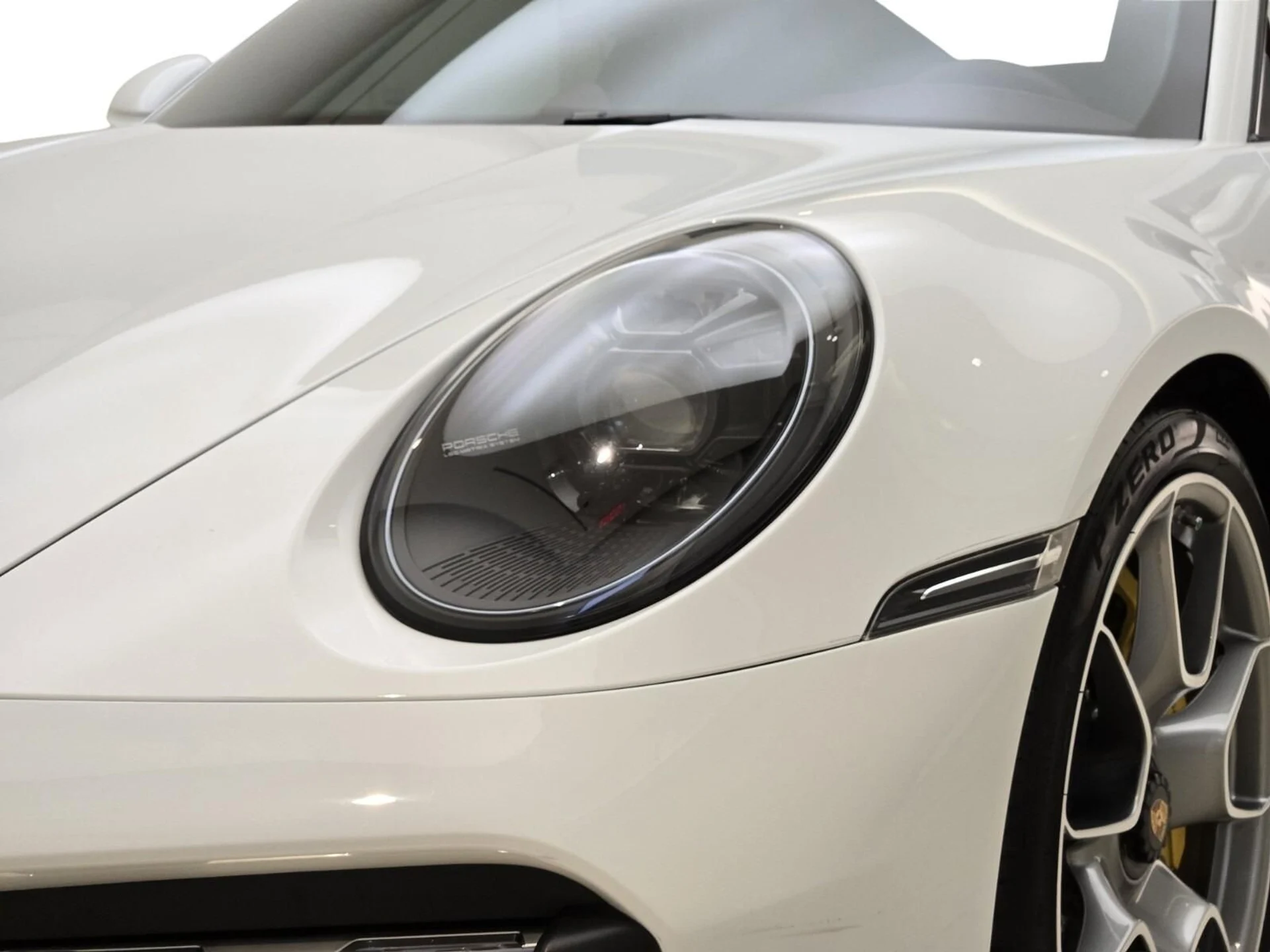 mph004_4290869799_Used_2021_Porsche_911_Turbo_S_1753164599_cfb2bbad5e
