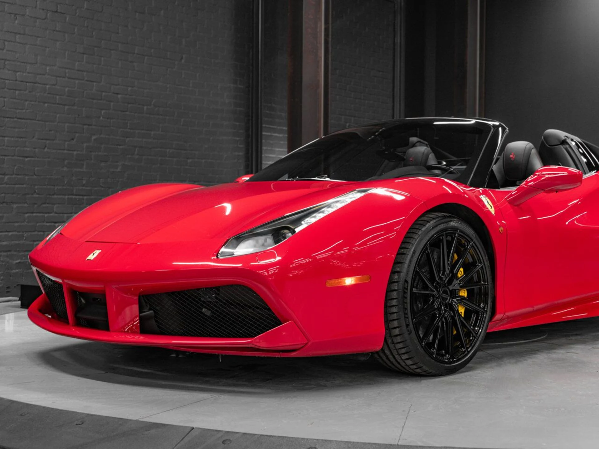 mph004_4292768725_ferrari_488_spider_2018_419d555827