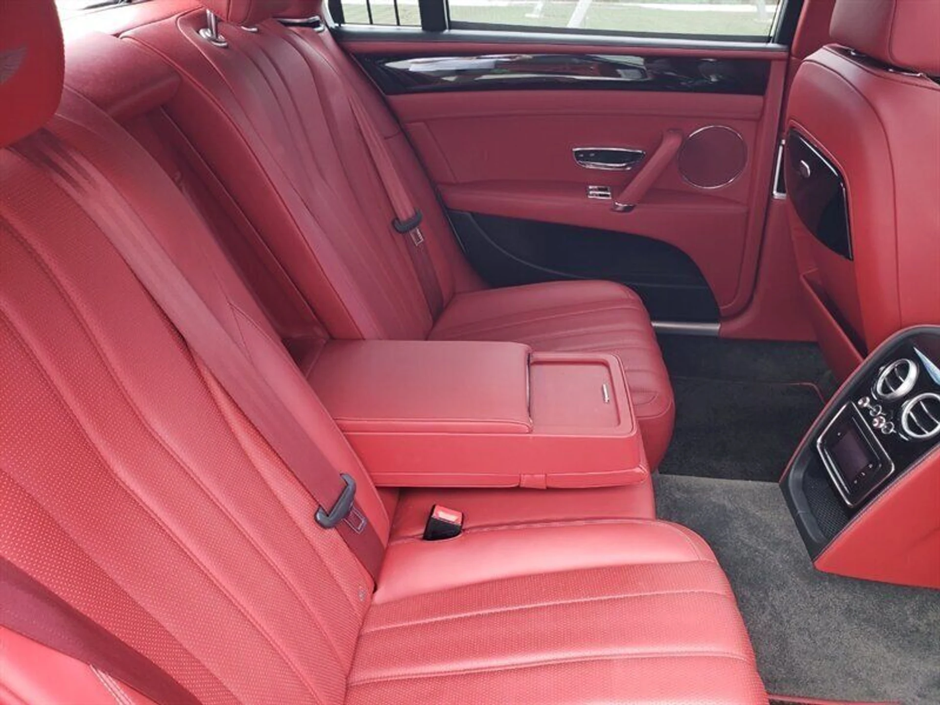 mph004_4294876145_7f6bb15cba_800_e7ba9605c2