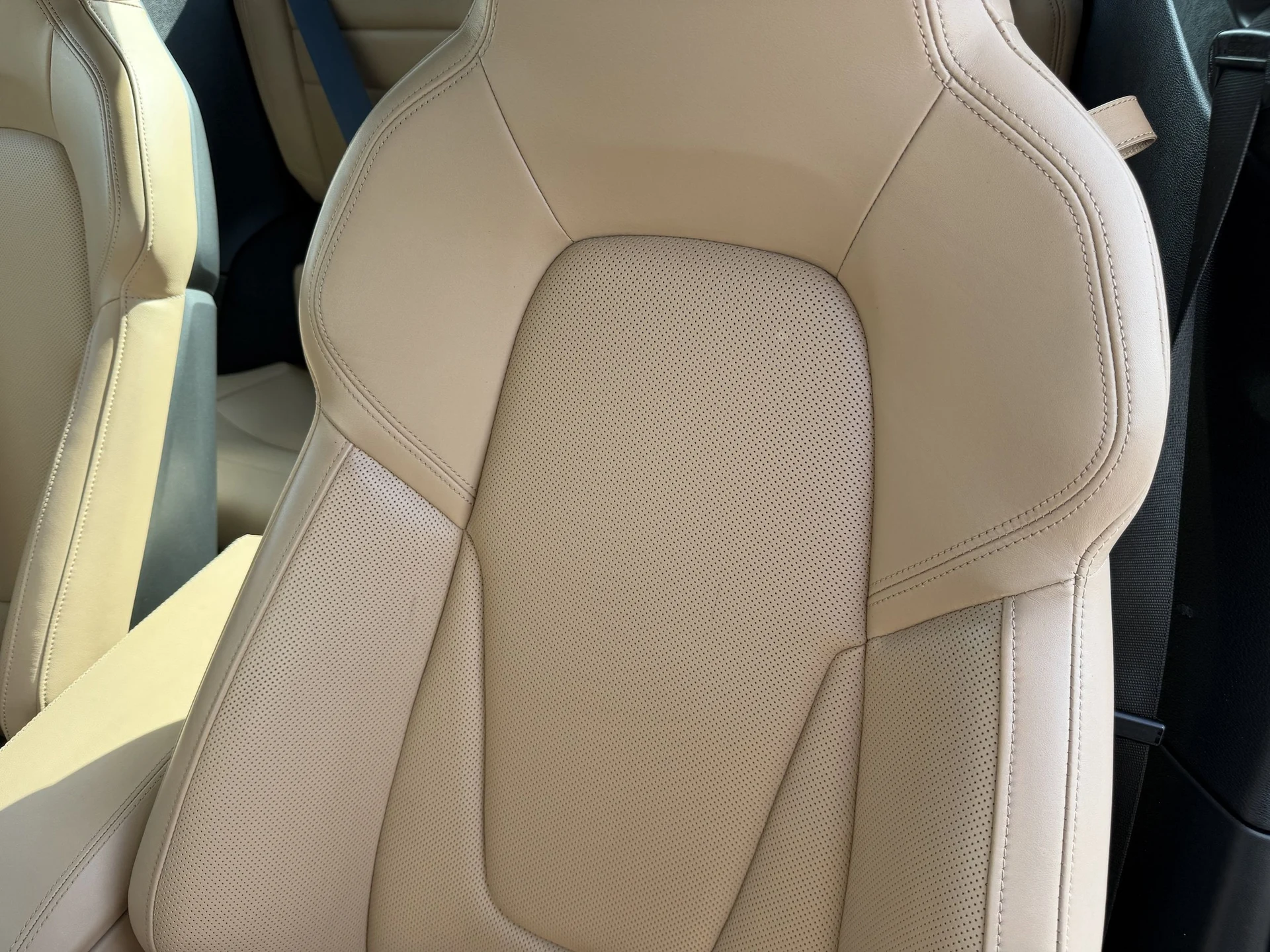 mph004_435437038_d9dc49c0e4f48ab4088423f2a4b8870cx_7dc1486a80