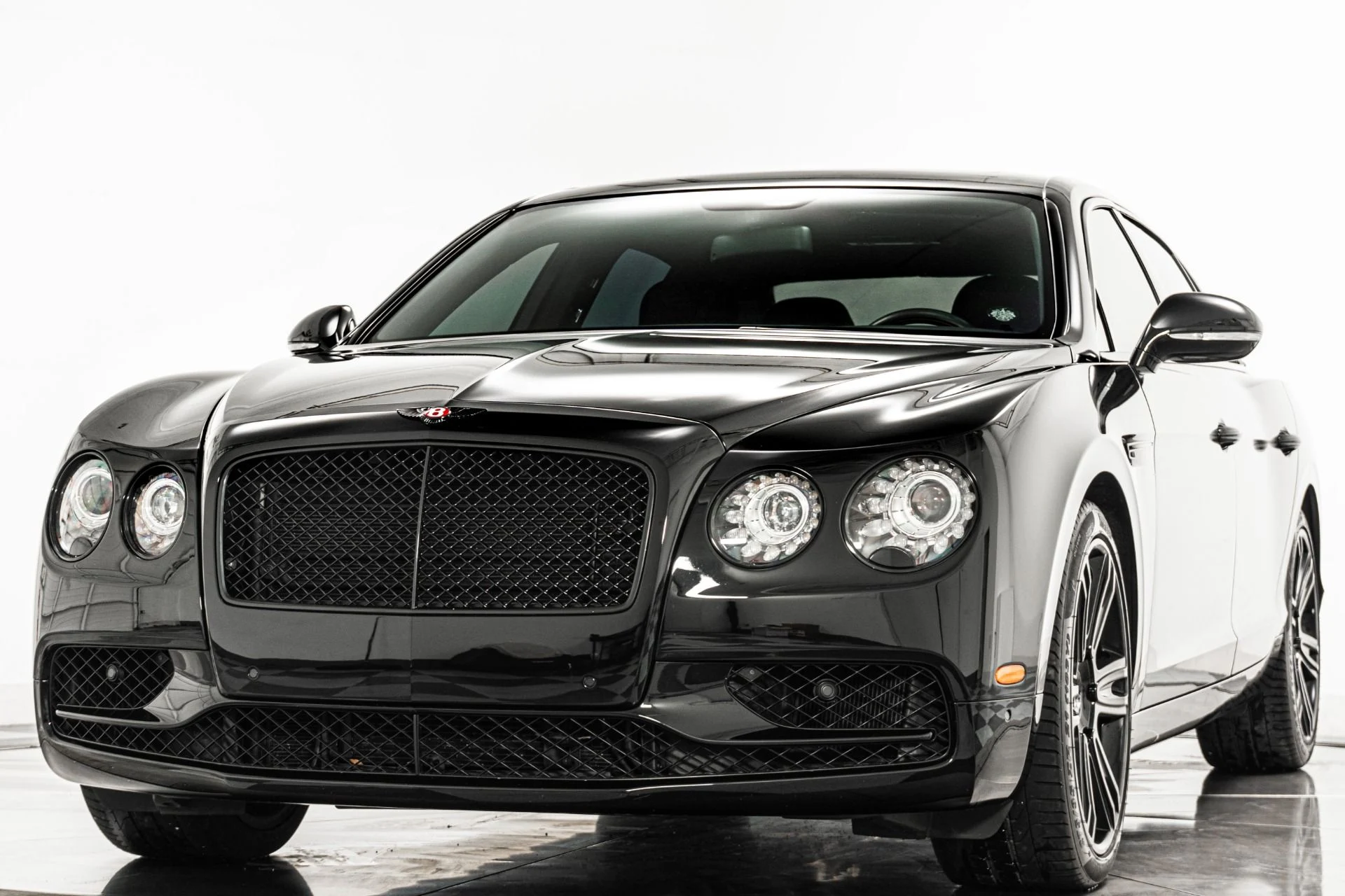 mph004_436870420_Used_2017_Bentley_Flying_Spur_V8_S_Two_Tone_Interior_Low_Miles_521_Horsepower_1773860455_899a34a135