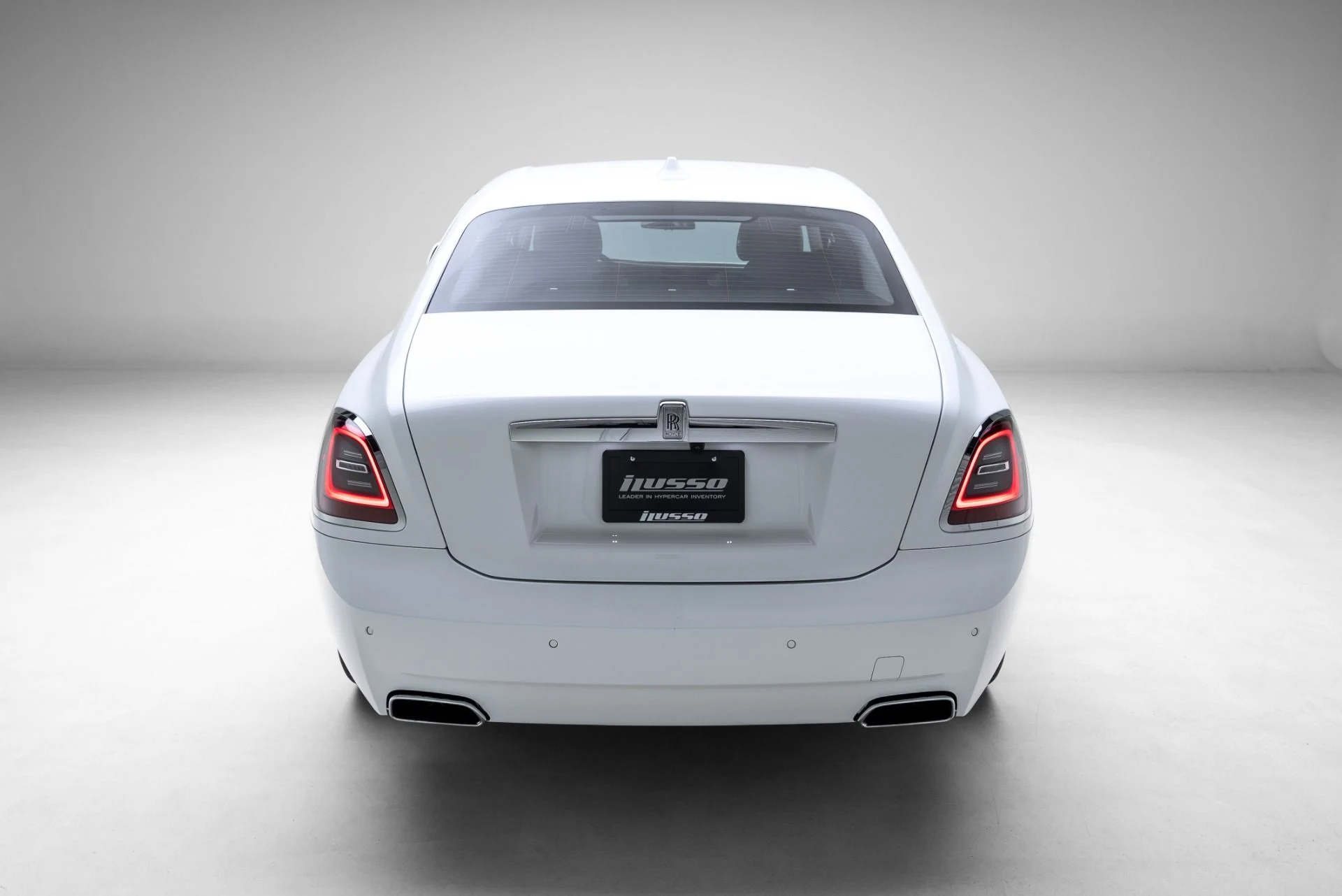 mph004_437940901_Used_2022_Rolls_Royce_Ghost_1775153205_565d9fbf12