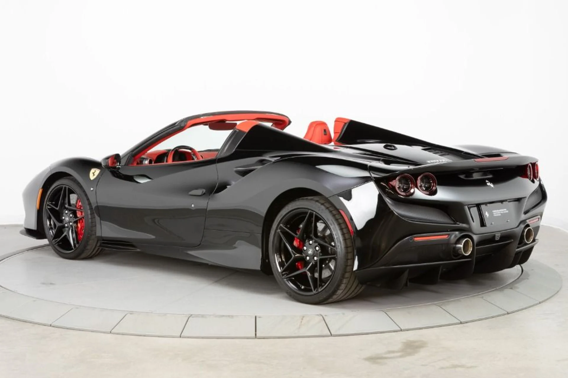 mph004_442248806_Used_2021_Ferrari_F8_Spider_ed4a7685b9