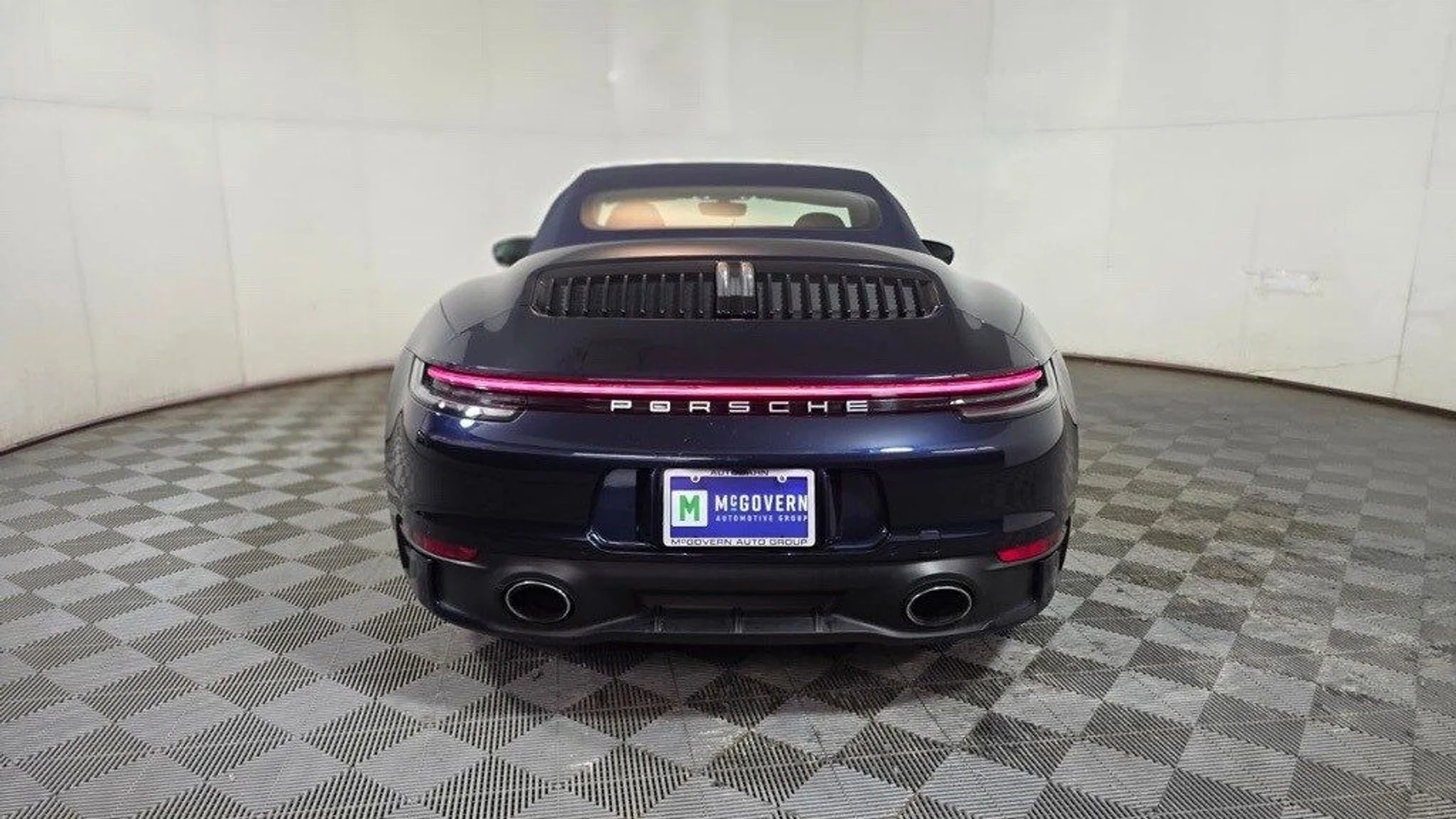 mph004_442351002_a86b991fb5d80988d5b1f33e4de07a1cx_8ce0270289