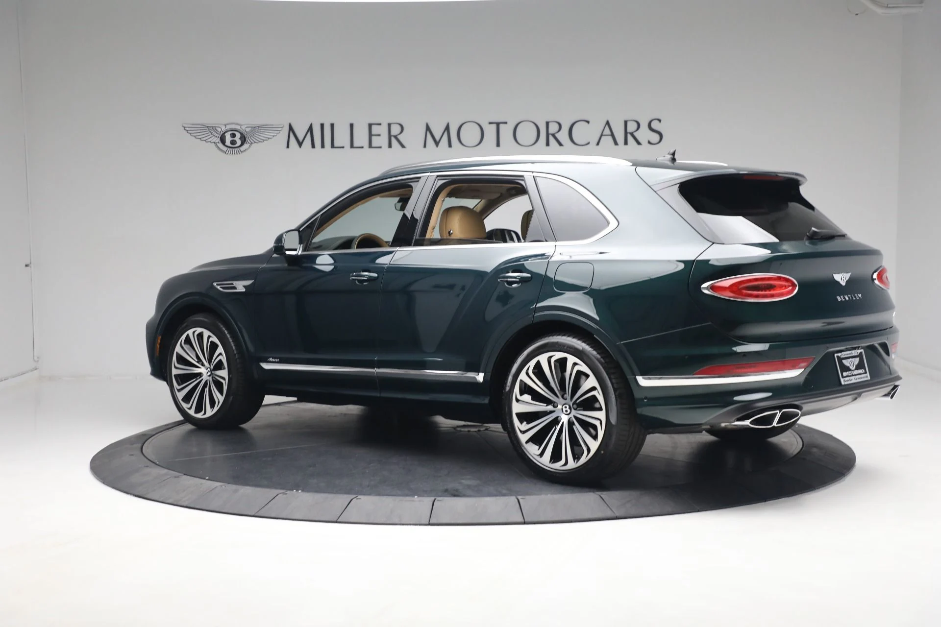 mph004_443672753_Used_2023_Bentley_Bentayga_Azure_Hybrid_de7e66cd8a