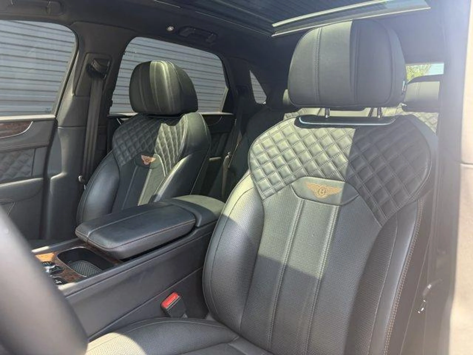 mph004_450170304_h_K_Xraoj_P_Zq_USG_Or_Cz_EJ_Uk_VE_3_L_Ng_1f87952ad7