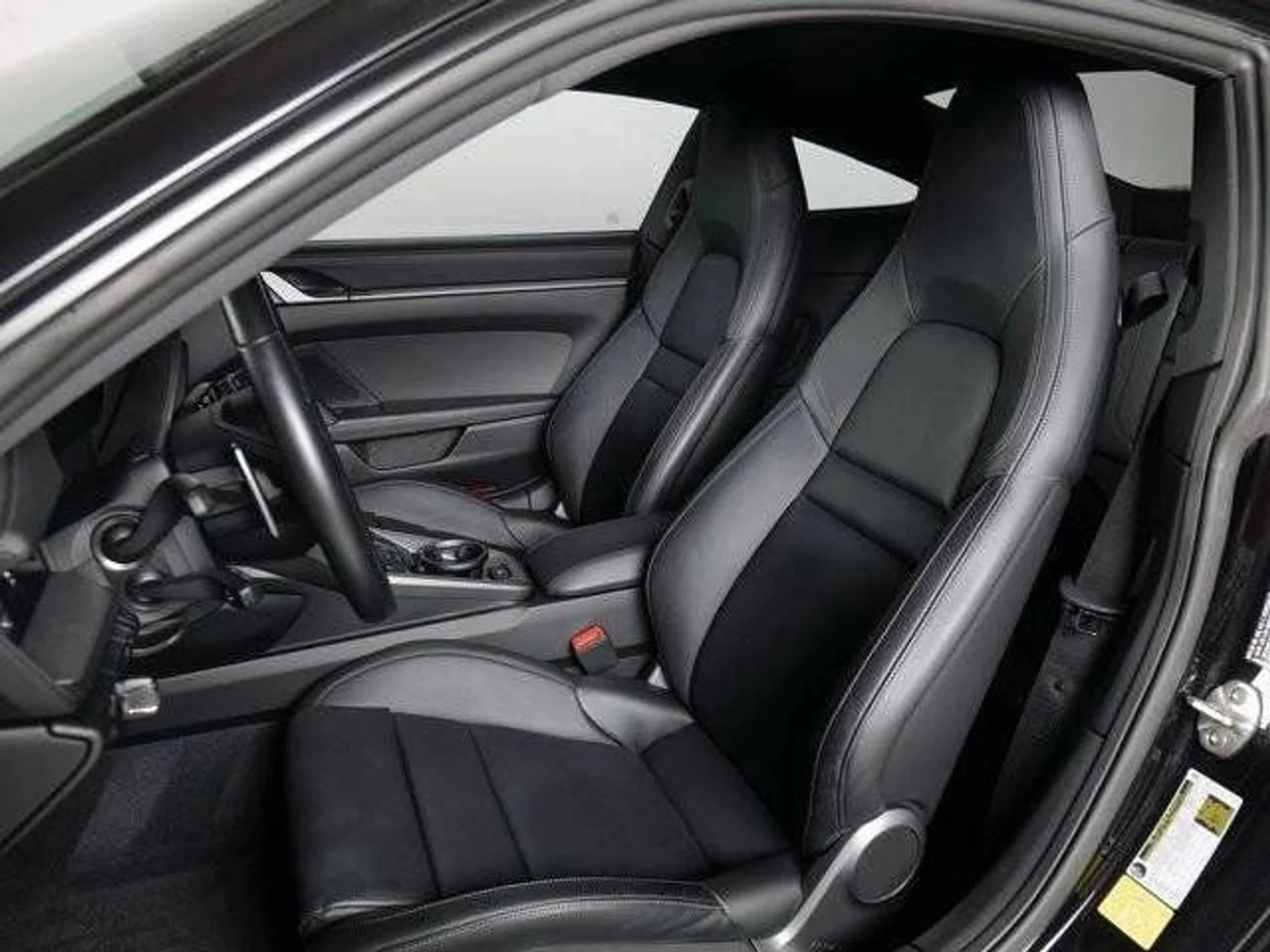 mph004_45125993_020e2f546fa8880b4e64a0c7b4d467e8_977528db11