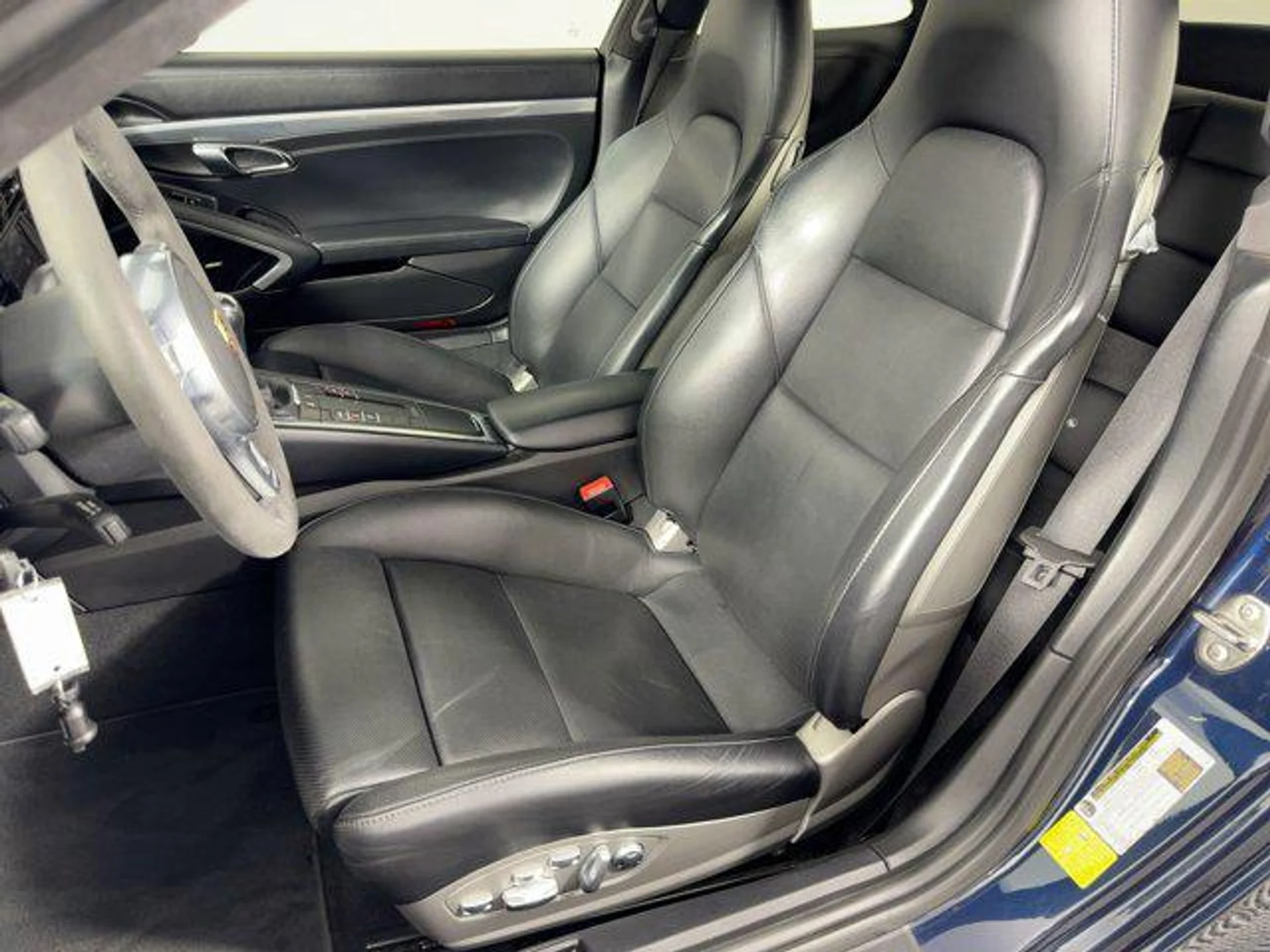 mph004_451977015_10c_V_9a6_F_Hb_CKG_f1_7xgwk2_Ns_b91525db3b