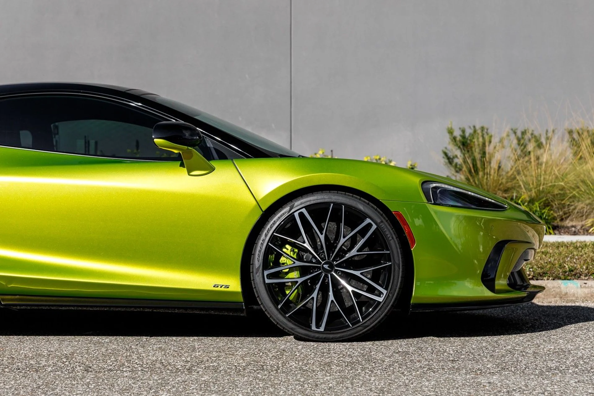 mph004_468019429_462_p5_l_992d564d22