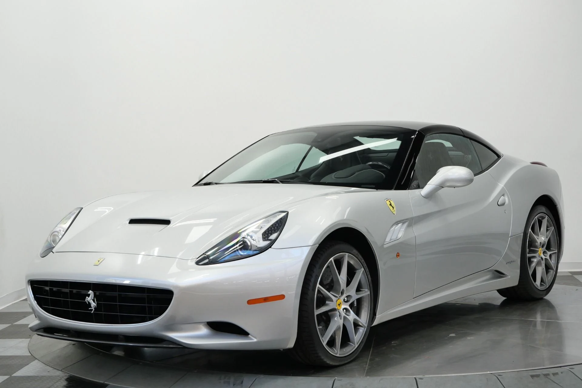 mph004_473951258_Used_2011_Ferrari_California_Rare_Two_Tone_Paint_Rare_Carbon_Fiber_Bucket_Seats_Low_Miles_1788365594_4afc23ba13