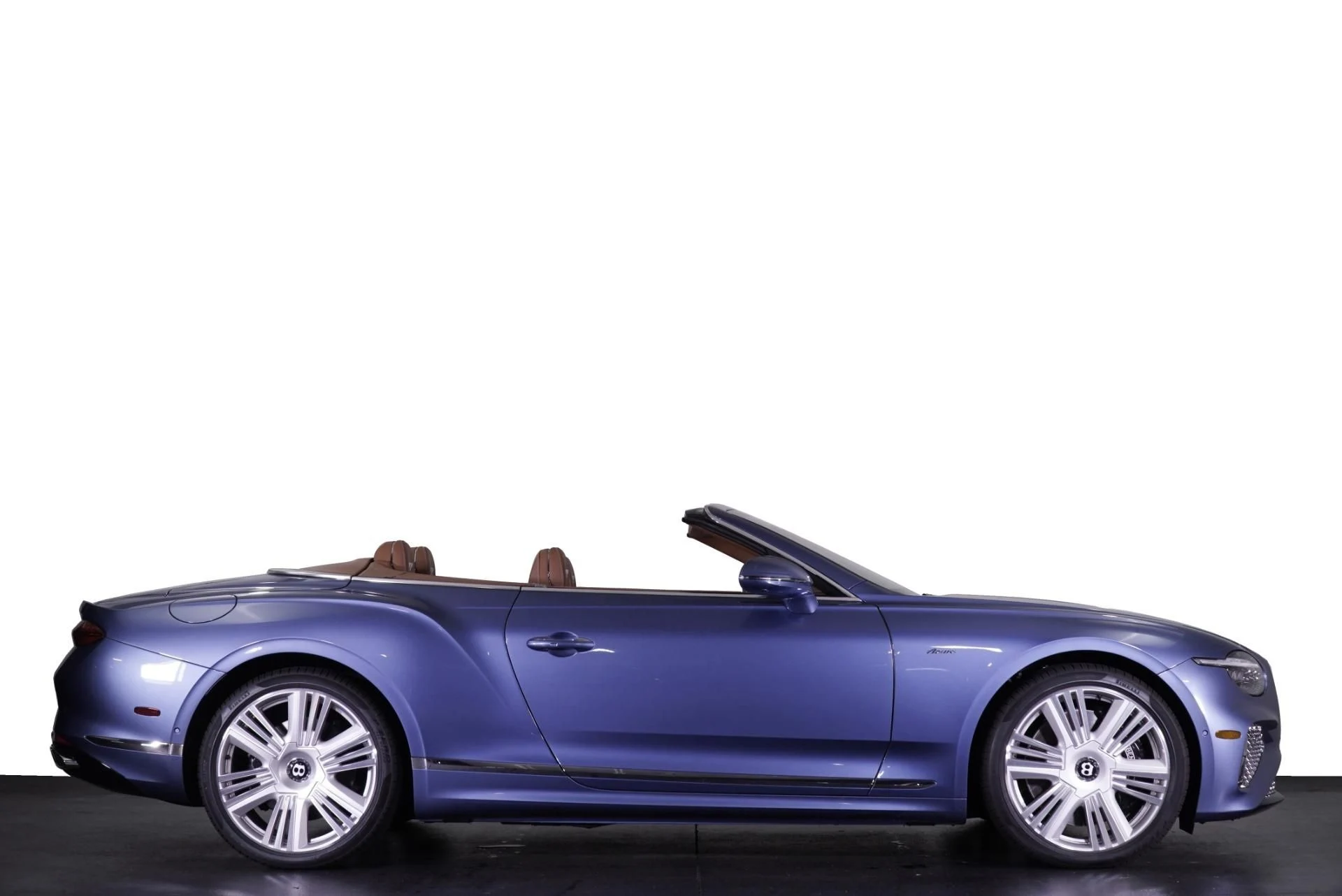 mph004_485305177_New_2026_Bentley_Continental_GTC_Azure_1763171768_97221bca3f
