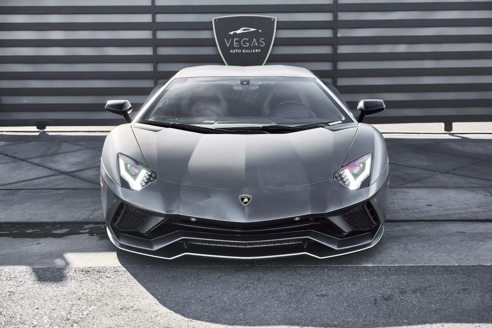 mph004_487736626_Used_2018_Lamborghini_Aventador_S_Base_1773191776_814b74e0a5