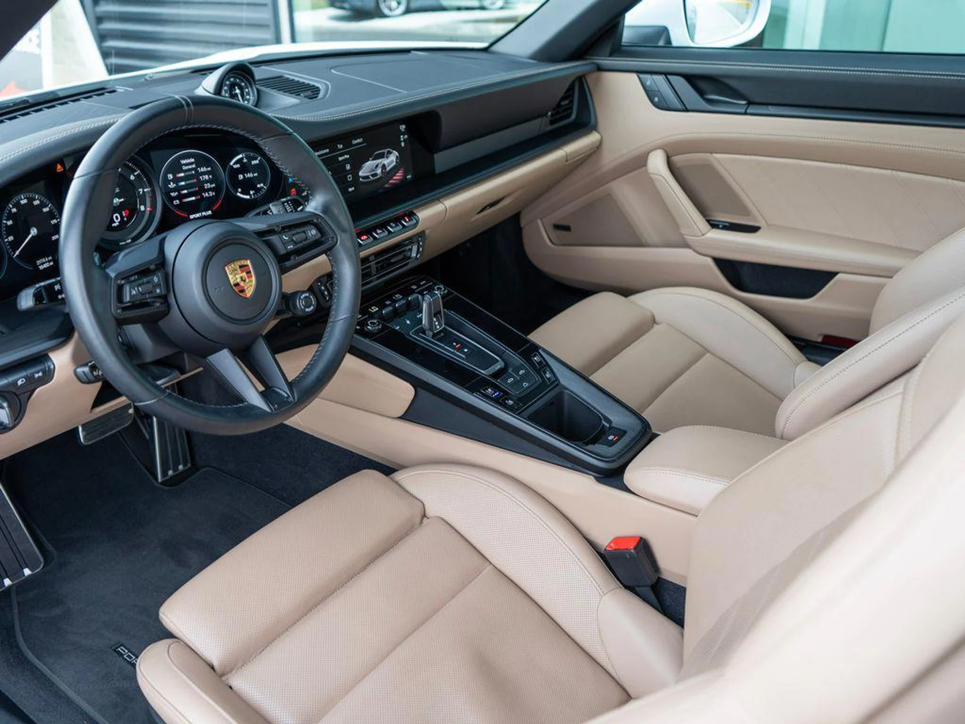 mph004_487738604_756_cwlca8_M1j_RD_Blmobz_AXM_Ot8_990840d453