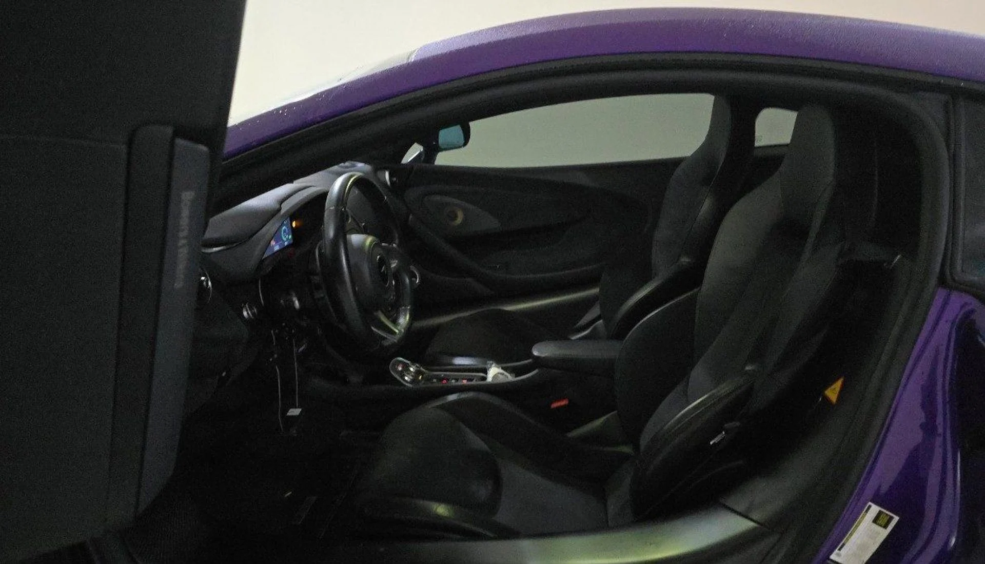 mph004_48943067_4925dc82f1968e32796821124c6c9cd4x_fa70c0c4e3