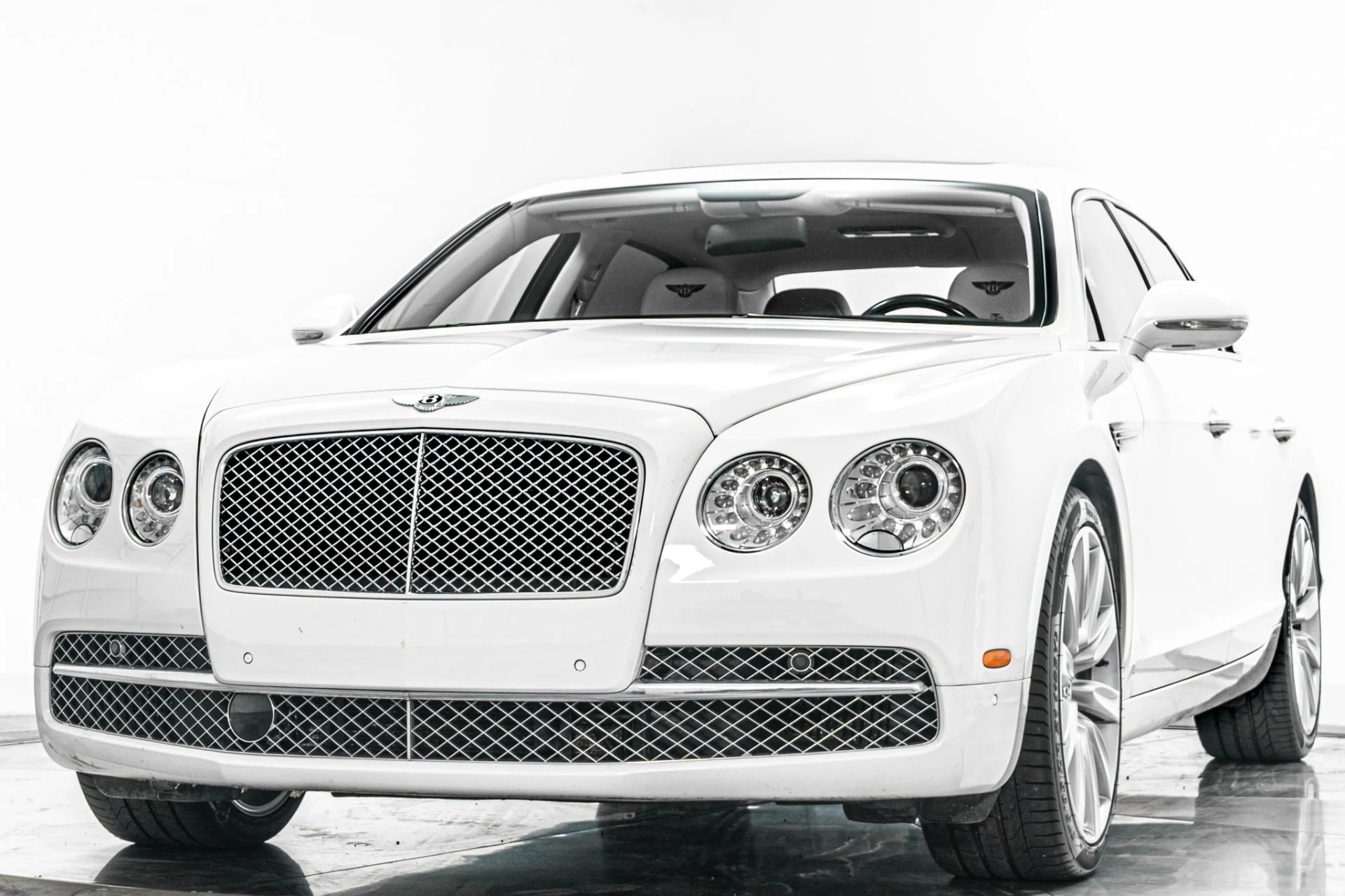mph004_494202664_Used_2017_Bentley_Flying_Spur_W12_1784311840_dc0c11616c