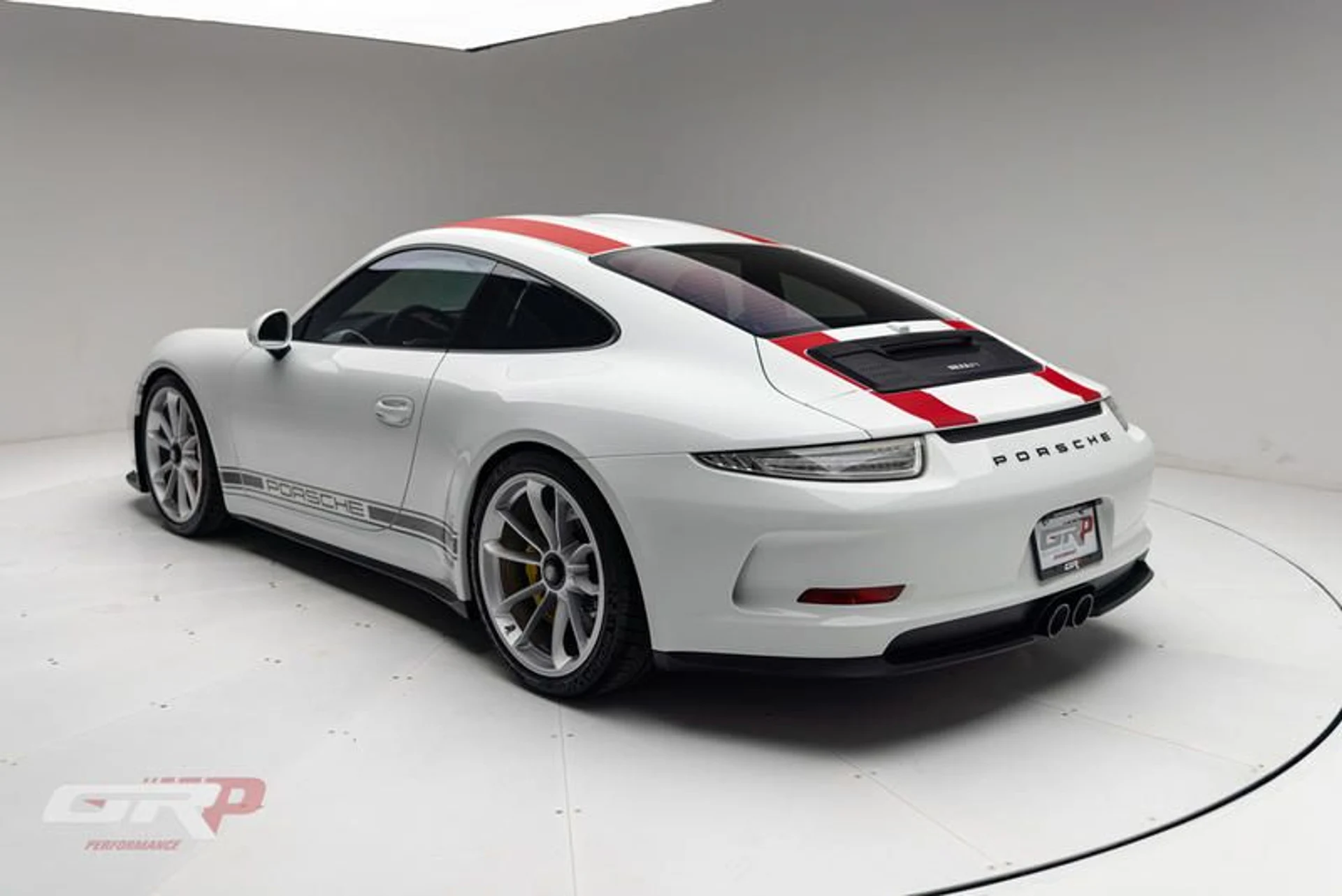 mph004_502639685_AF_4_F27_F5_B4_D5_4515_A693_E87_B0121_B6_A9_671252ac08