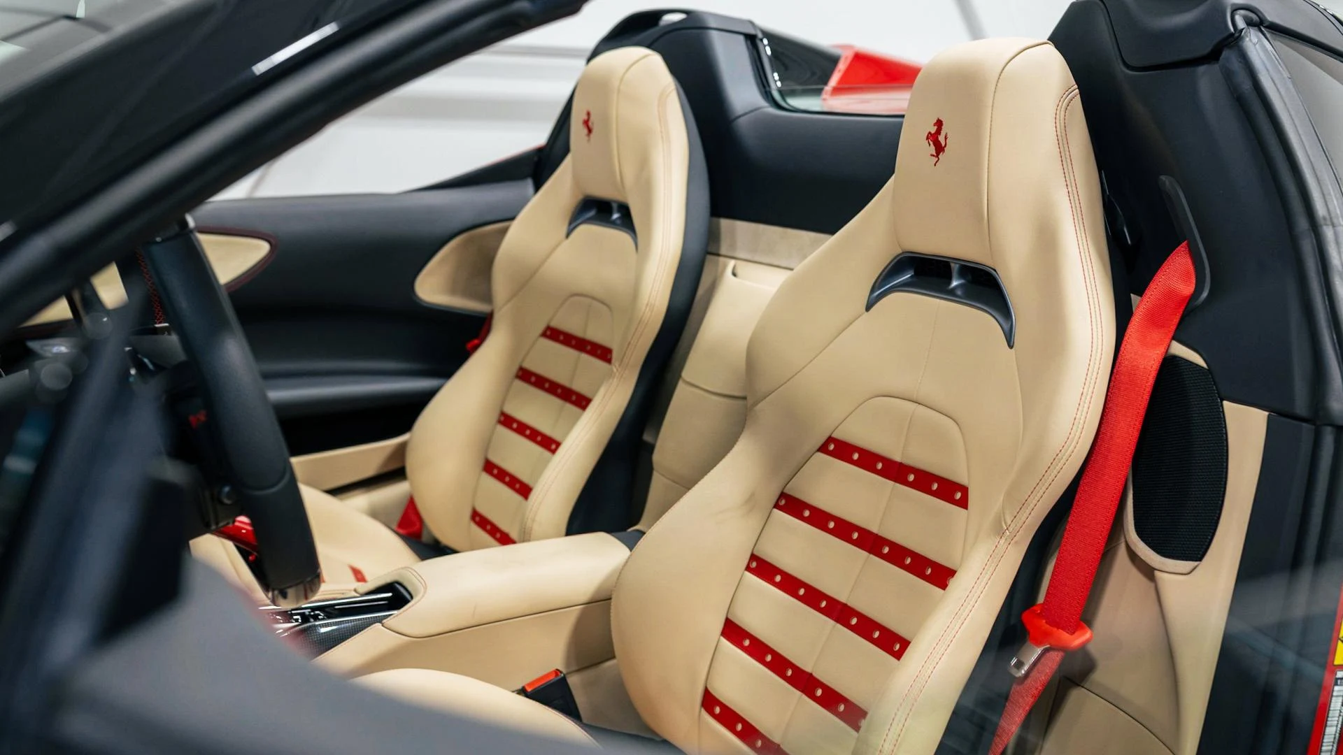 mph004_503188192_Used_2024_Ferrari_SF_90_Spider_Base_1782923126_d82a886ca5