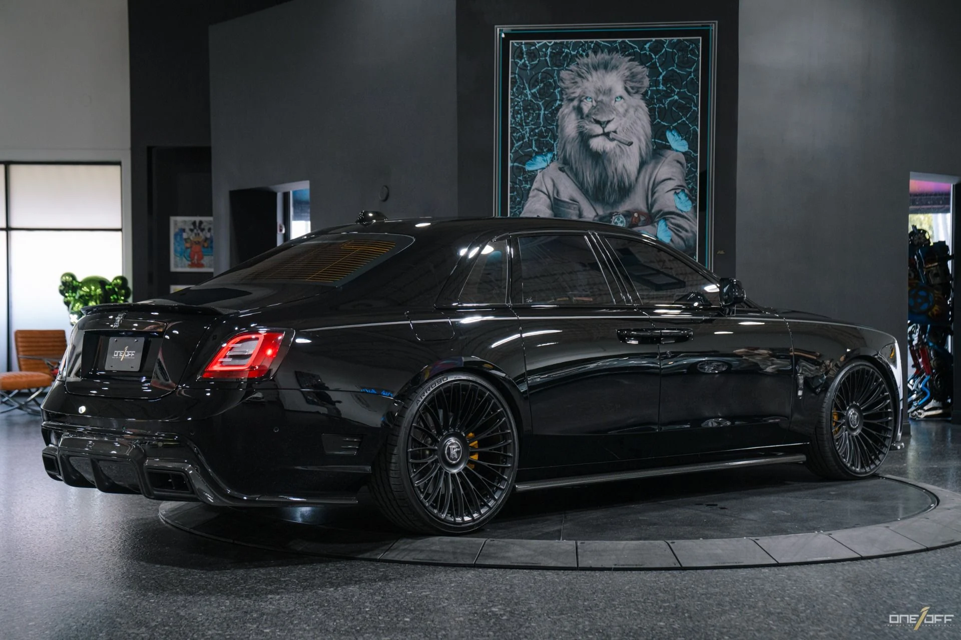 mph004_503714530_Used_2022_Rolls_Royce_Black_Badge_Ghost_FULL_Urban_Design_Carbon_Kit_477_K_MSRP_Starlight_1759778193_f08bf8ae4a