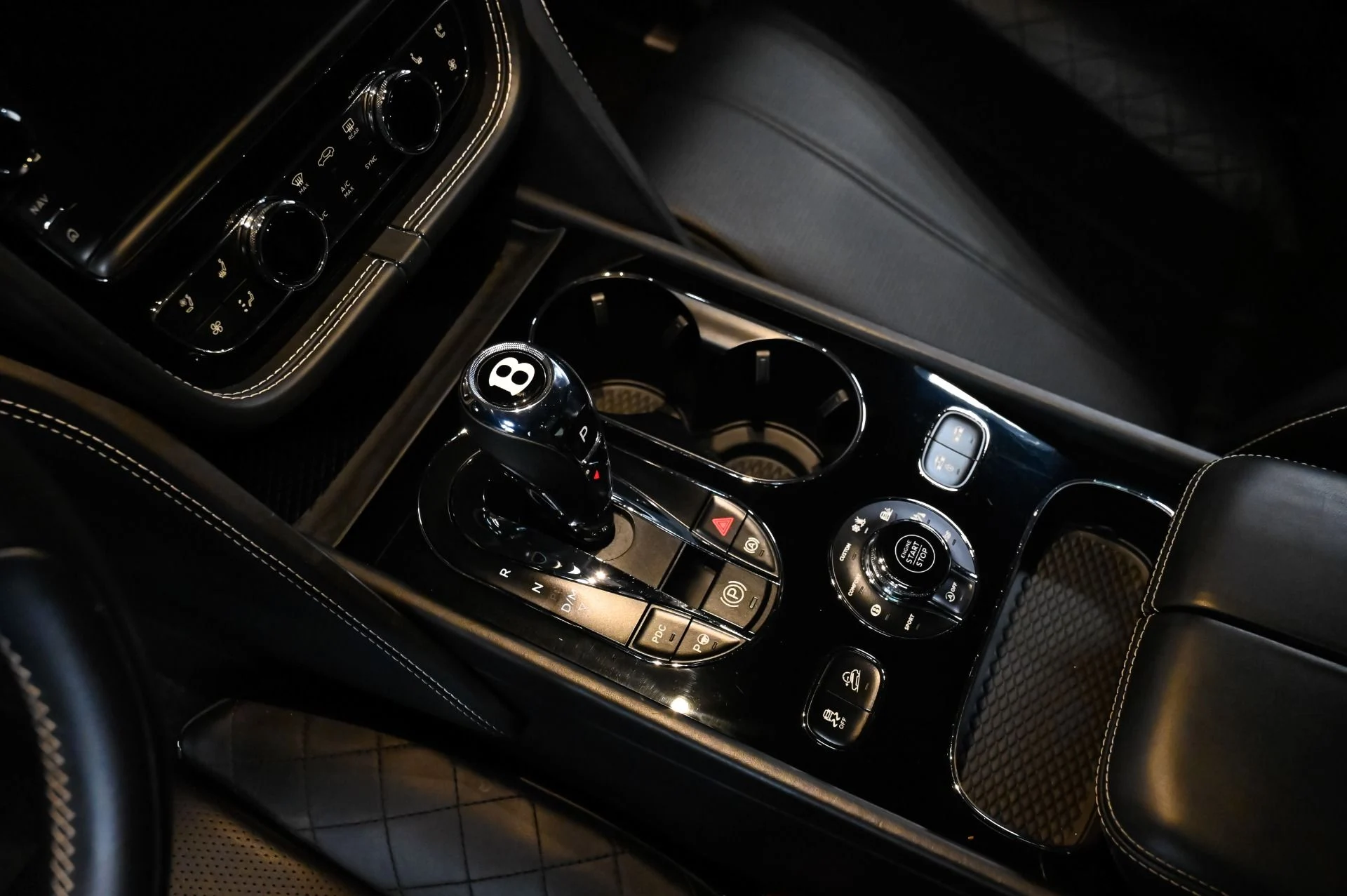 mph004_510608427_Used_2017_Bentley_Bentayga_W12_1791395440_fcf2ca1738