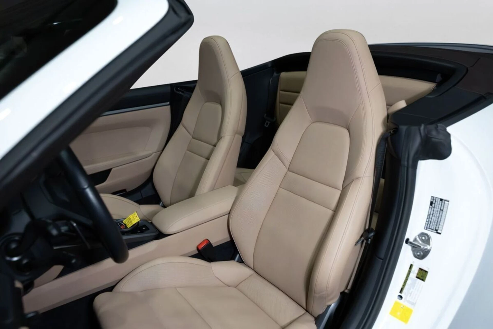 mph004_526584821_9hkwi1eu07jlui0y23zy0fxjfo0z_24adcd7f66